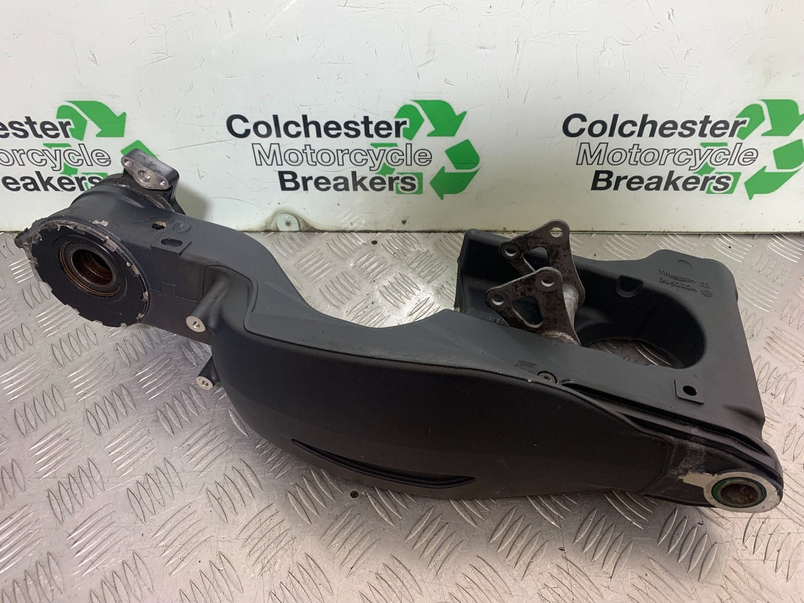 TRIUMPH 1050 SPRINT GT SWINGARM  YEAR 2010-2016 (CMB1250)