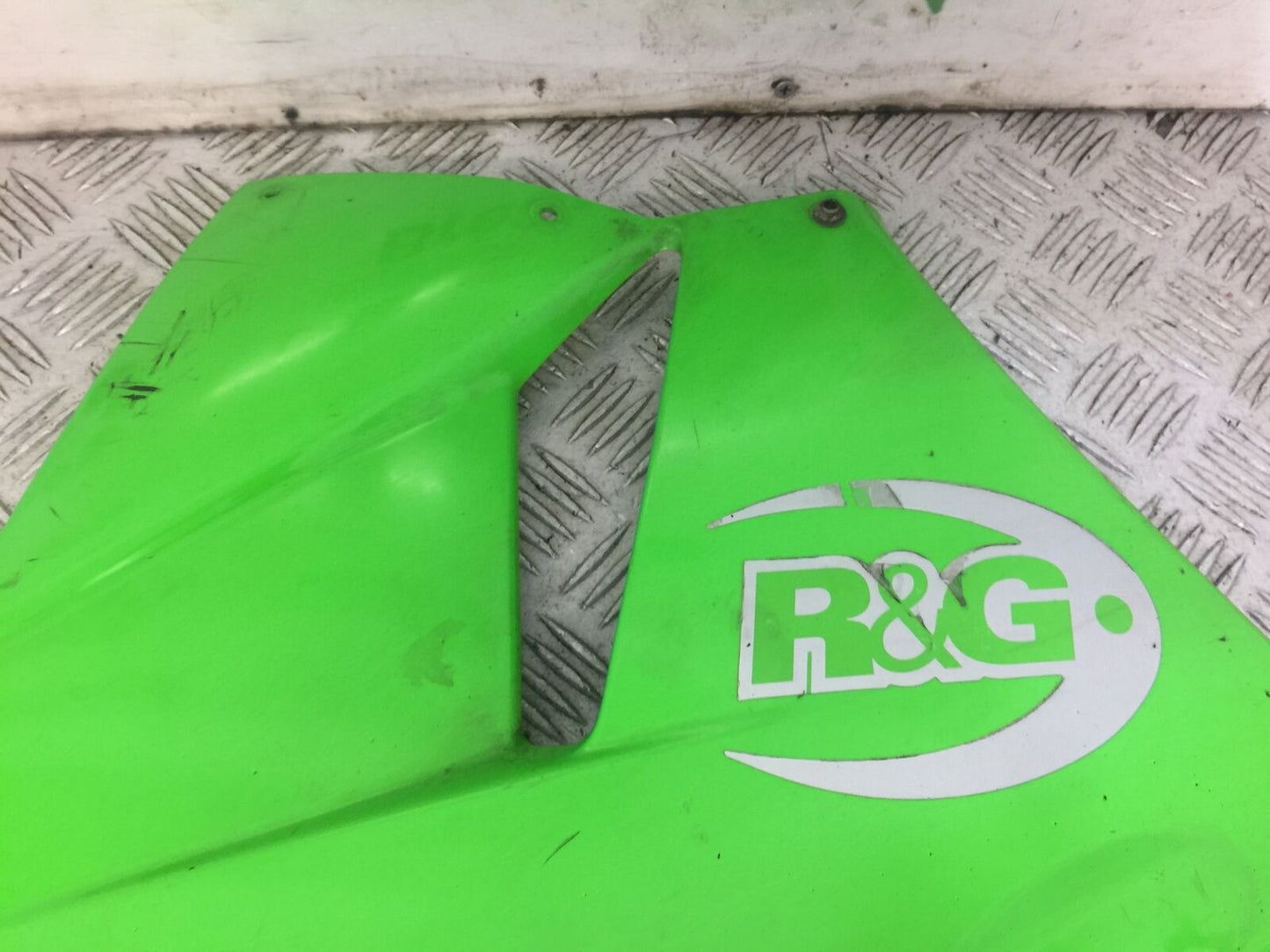 KAWASAKI ZX6R RIGHT LOWER FAIRING PANEL  YEAR 2009-2012  (STOCK 626)