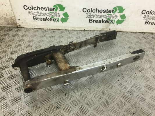 HONDA CBR125 CBR 125 SWINGARM  YEAR 2004-06  (STOCK 688)