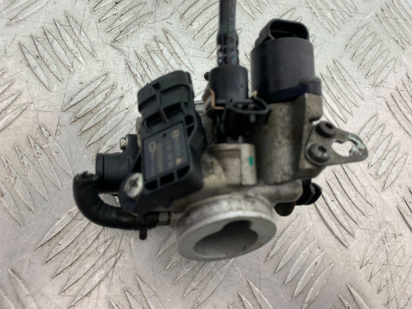 KTM DUKE 125 THROTTLE BODY  YEAR 2017-2022 (CMB1274)