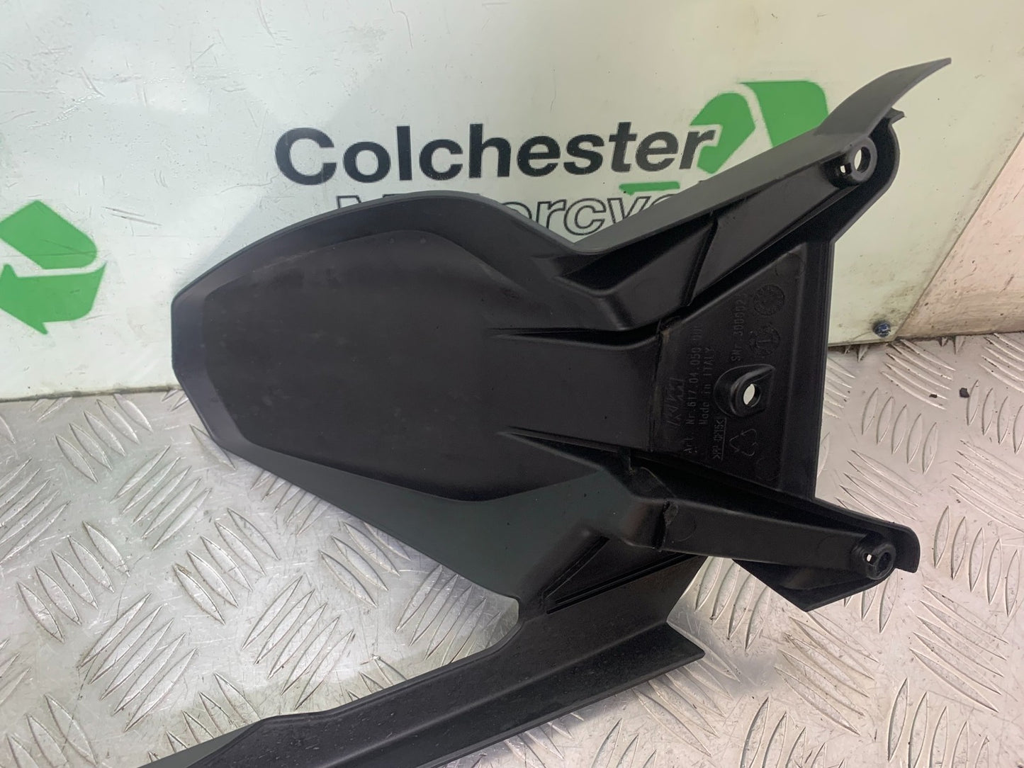 KTM 1290 SUPER DUKE R REAR HUGGER YEAR 2020-2024 (CMB1272)