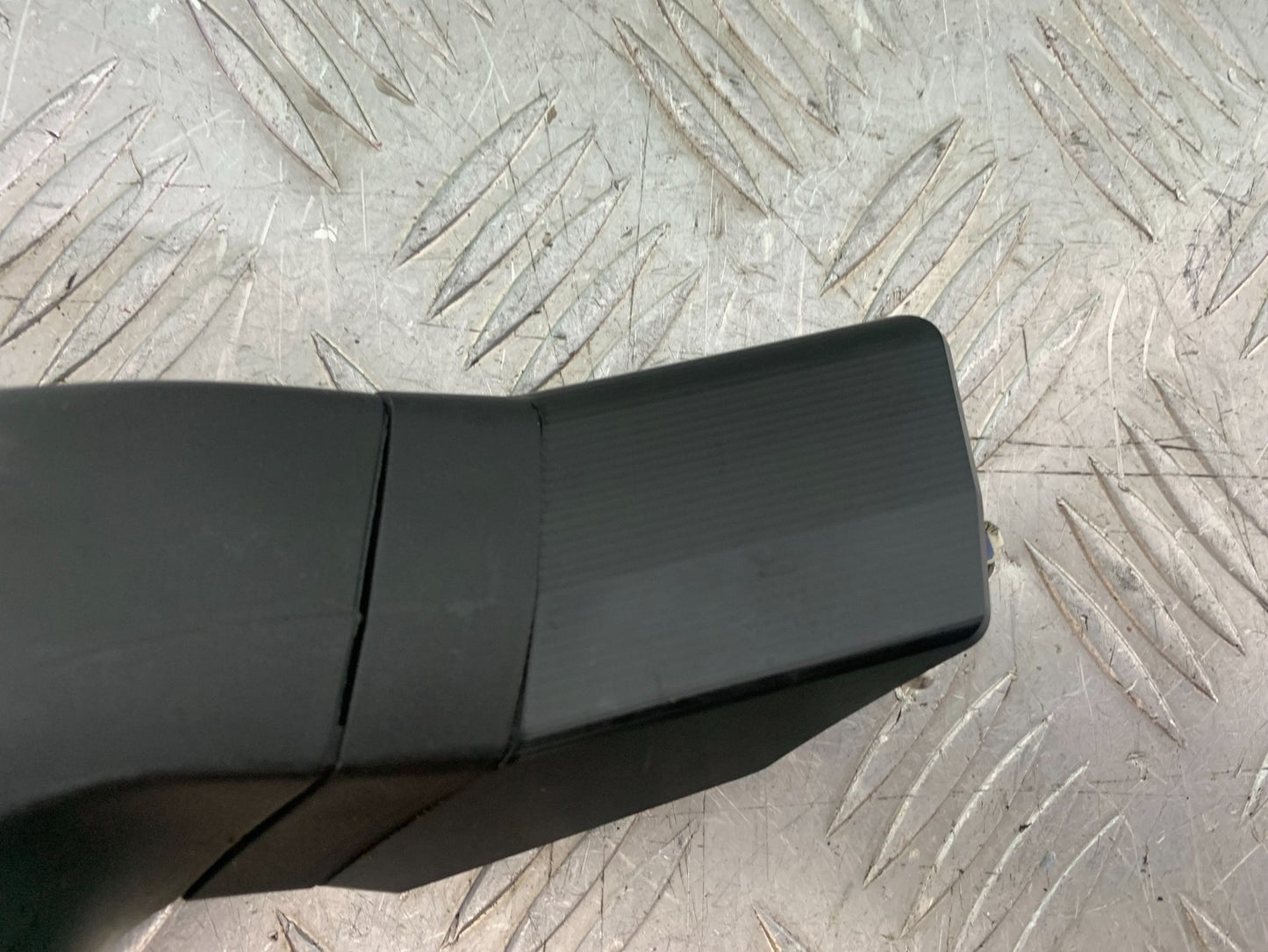 DUCATI 1198 S LEFT MIRROR   YEAR 2009-2011 (CMB1219)