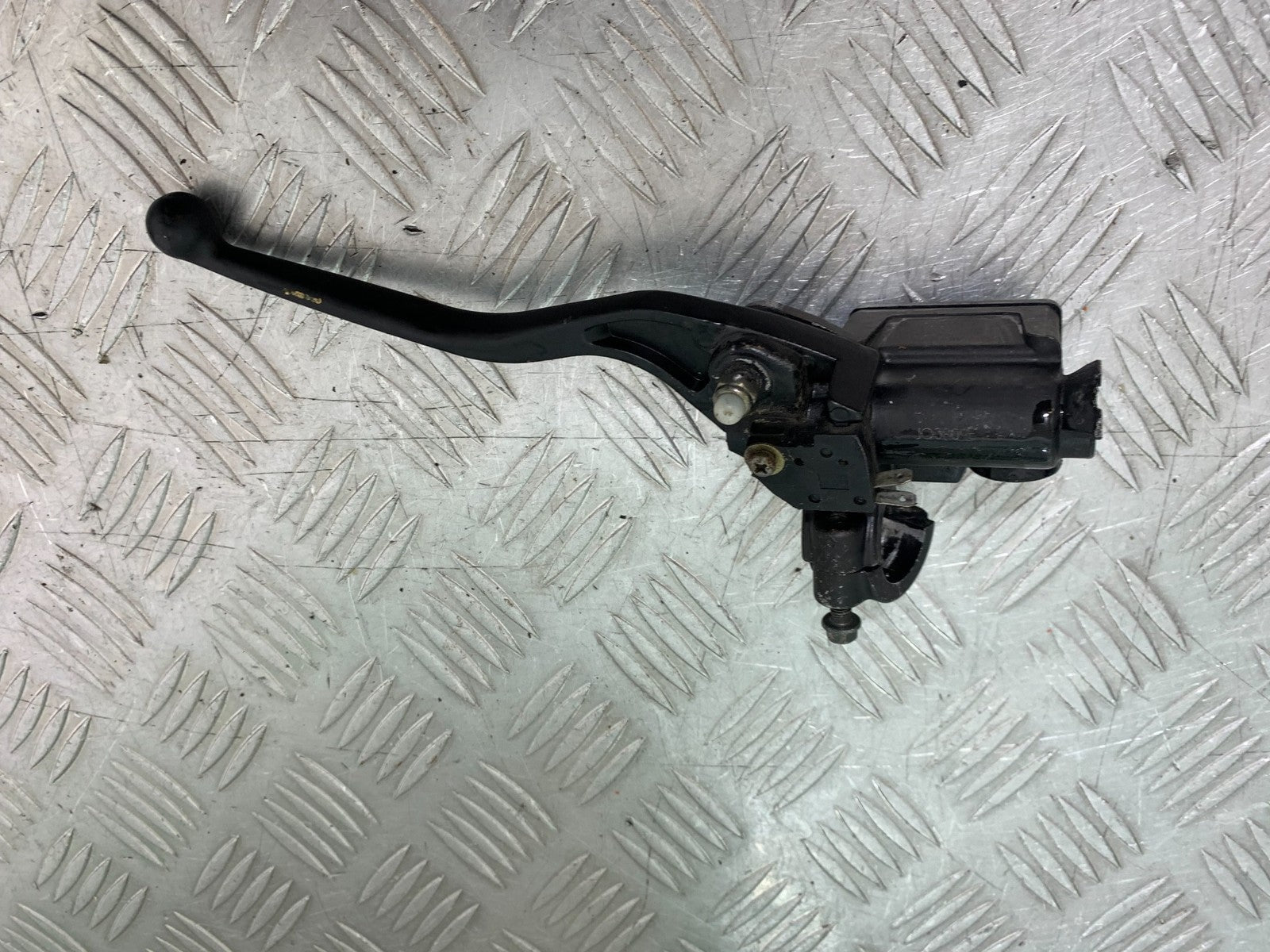 QINGQI QM125 GY-2B FRONT MASTER CYLINDER YEAR 2016 (CMB1228)