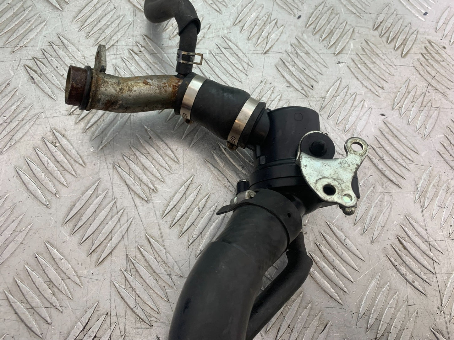 YAMAHA YZF R1 4C8 THERMOSTAT  YEAR 2007-2008 (CMB1237)