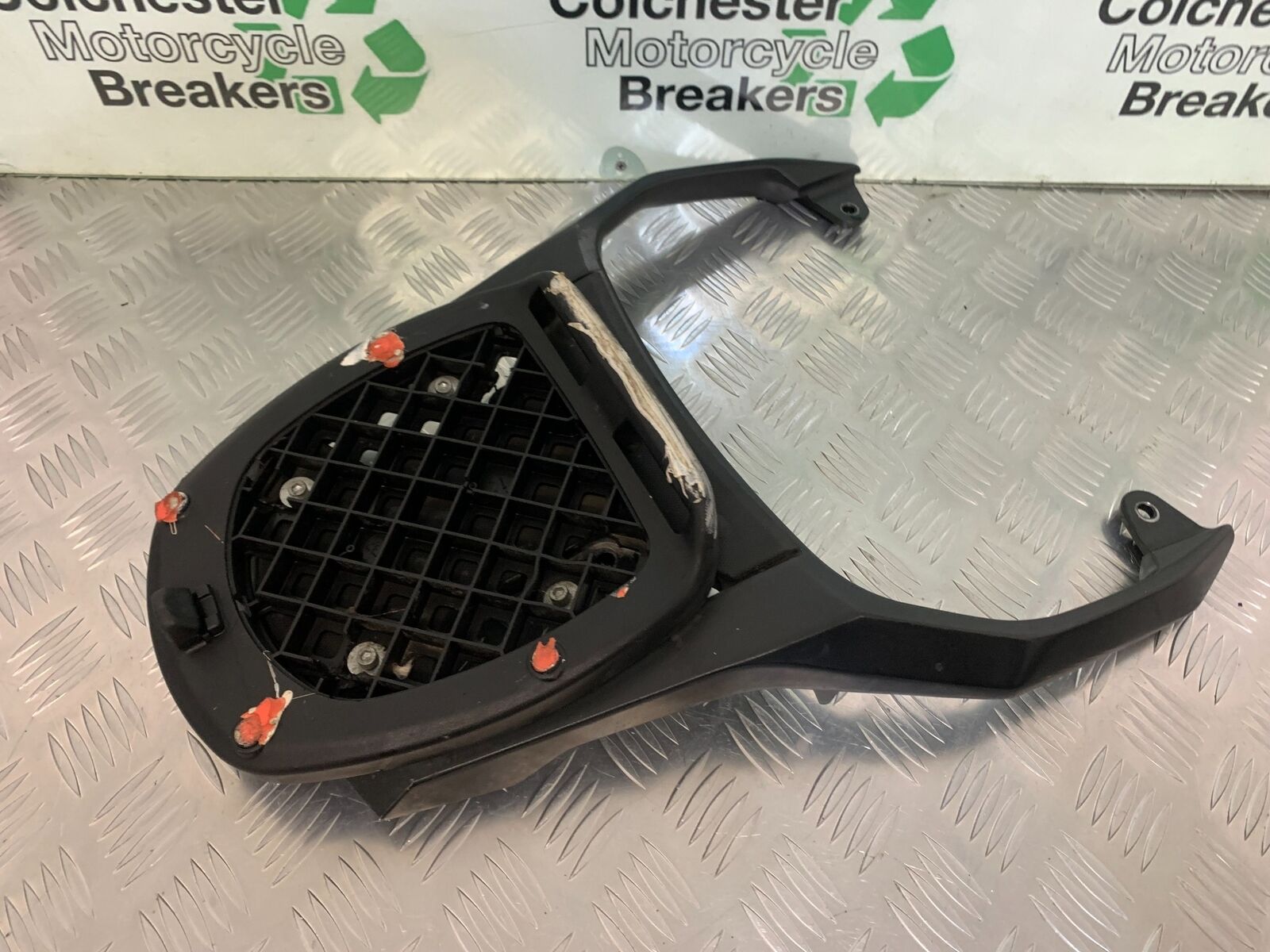 SUZUKI DL 650 V-STROM TOP BOX AND RACK   YEAR 2006 2011 (STOCK 954)