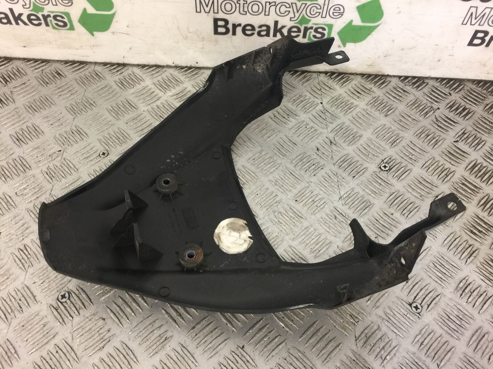 HONDA XL125 VARADERO TAIL PIECE  YEAR 2004 STOCK NO 422