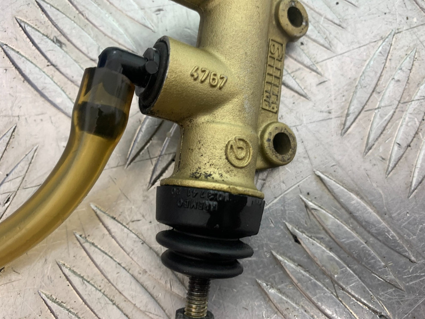 DUCATI 996 SPS 748 916 998 REAR MASTER CYLINDER  1999-2000 (CMB1209)