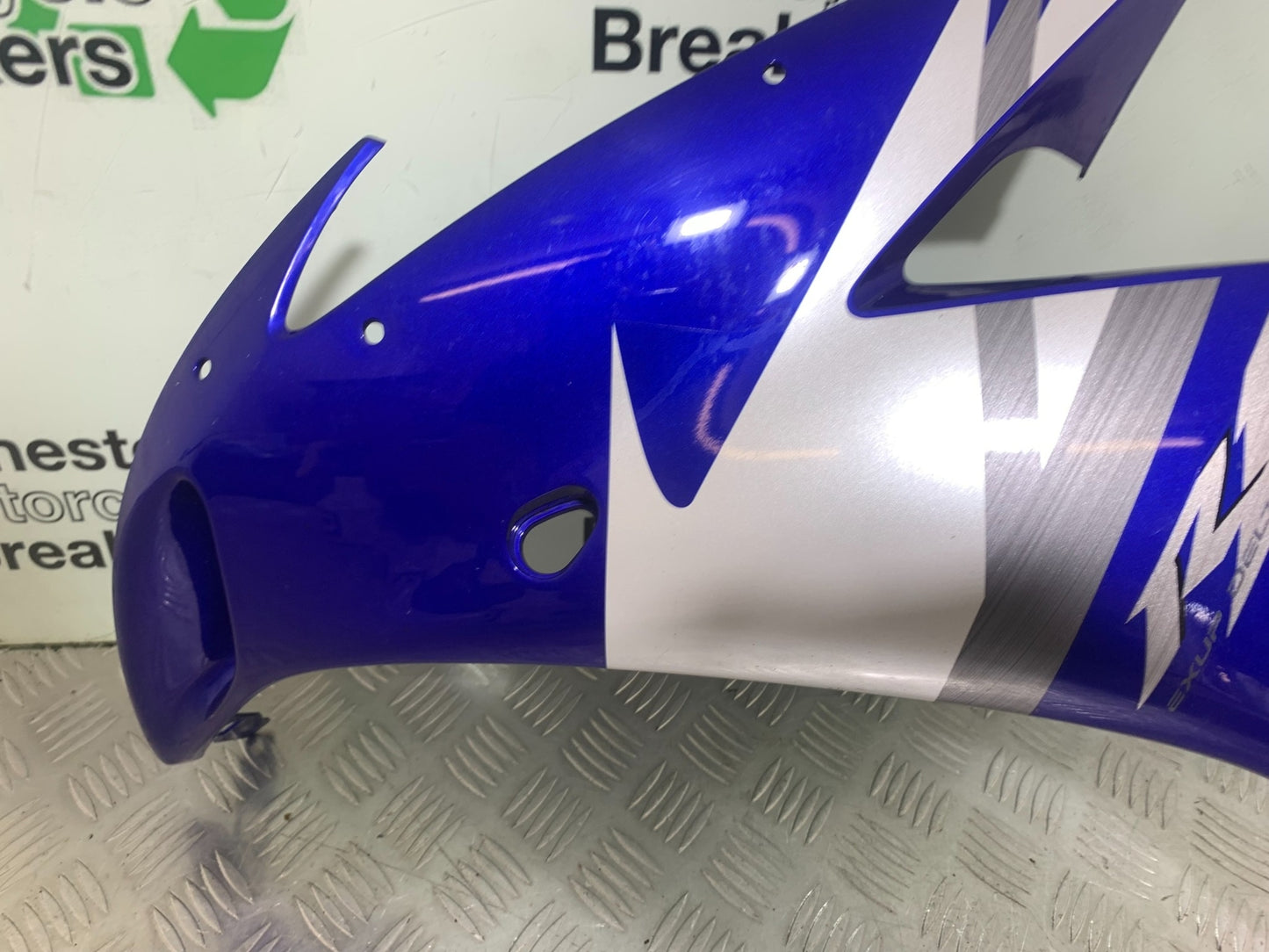 YAMAHA YZF R1 LEFT FAIRING PANEL YEAR 2004-2006 (CMB1155)