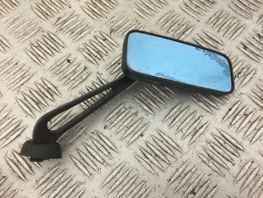 PIAGGIO VESPA GTS 300 SUPERSPORT RIGHT MIRROR  2012  (STOCK 573)