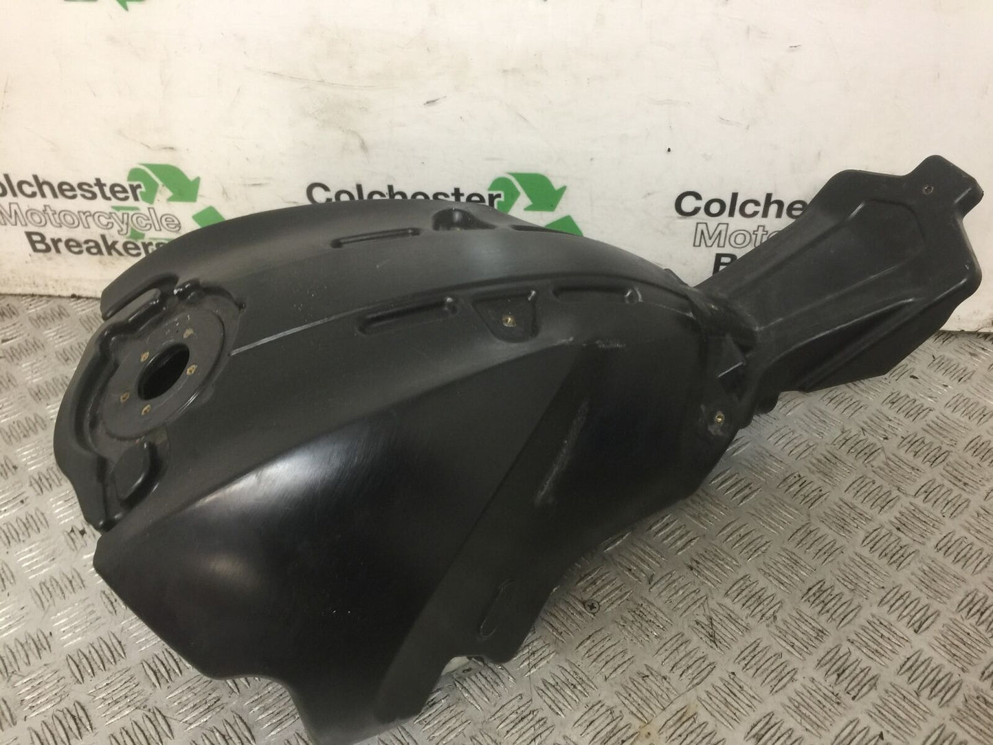 DUCATI 696 MONSTER PETROL TANK   YEAR 2008 (STOCK 768)