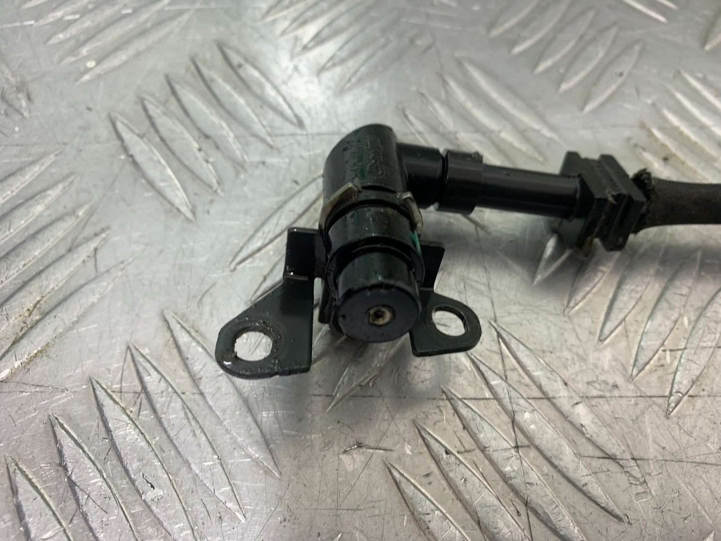 TRIUMPH 955I SPRINT RS IGNITION PICK UP  YEAR 1999-04