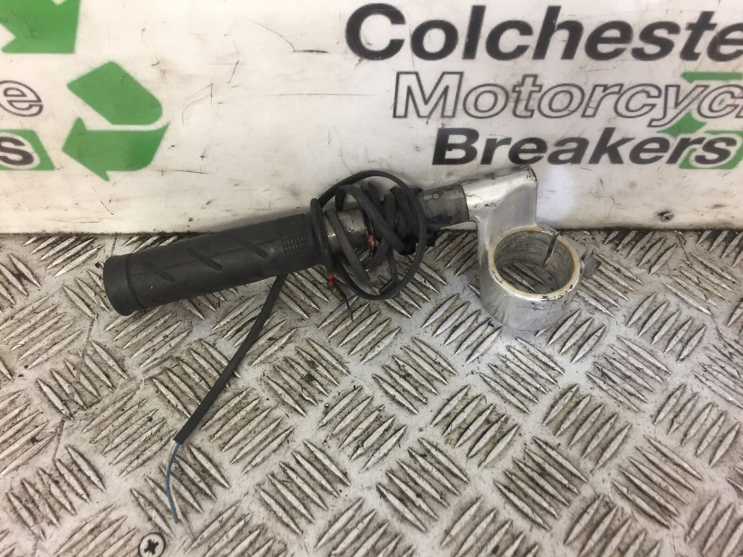 HONDA CBR1100 CBR 1100 BLACKBIRD LEFT BAR  YEAR 1998 (CARBED) STOCK 442