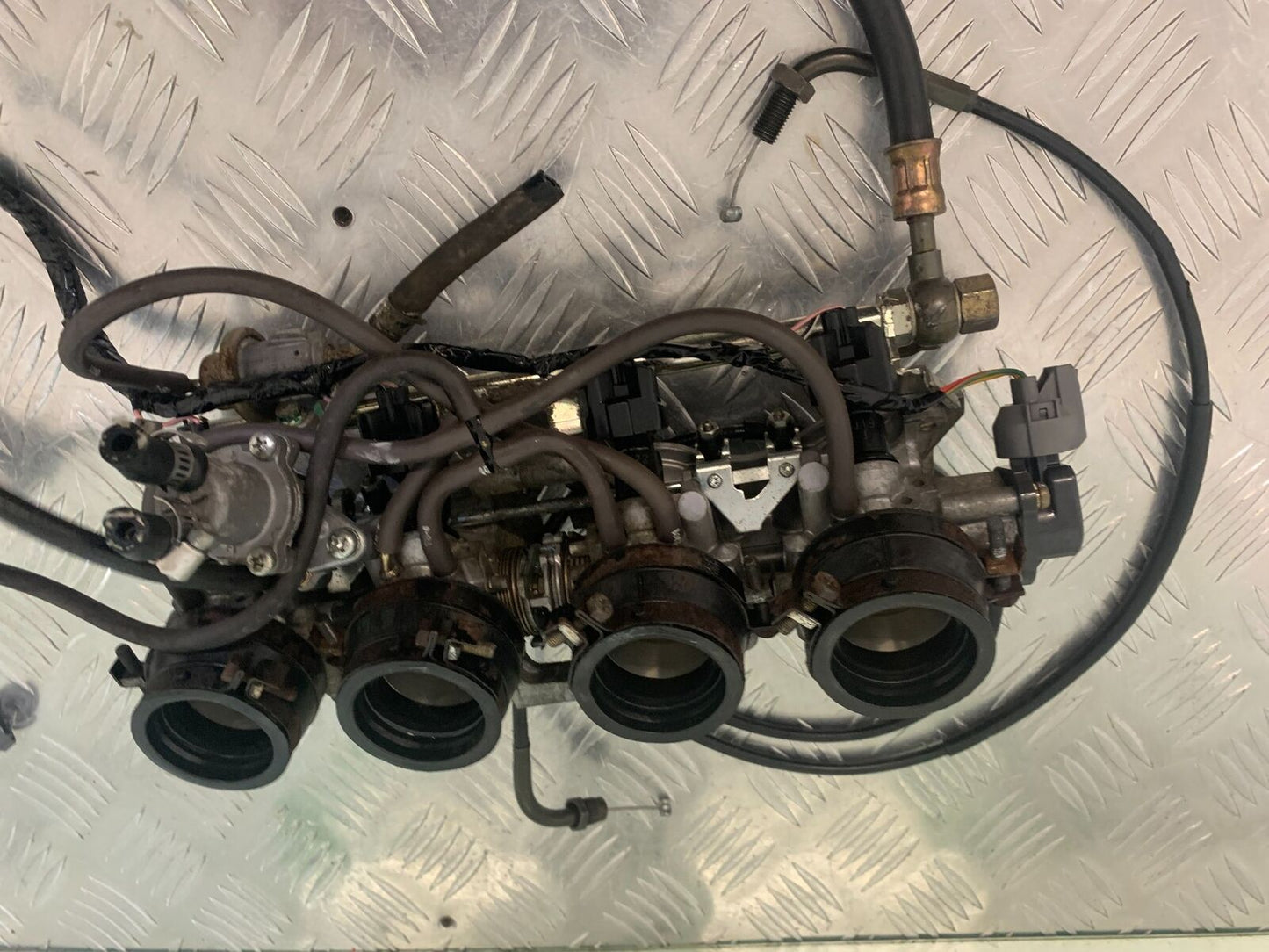HONDA CBR600 CBR 600 F4I THROTTLE BODIES YEAR 2001-2003 (STOCK 978)