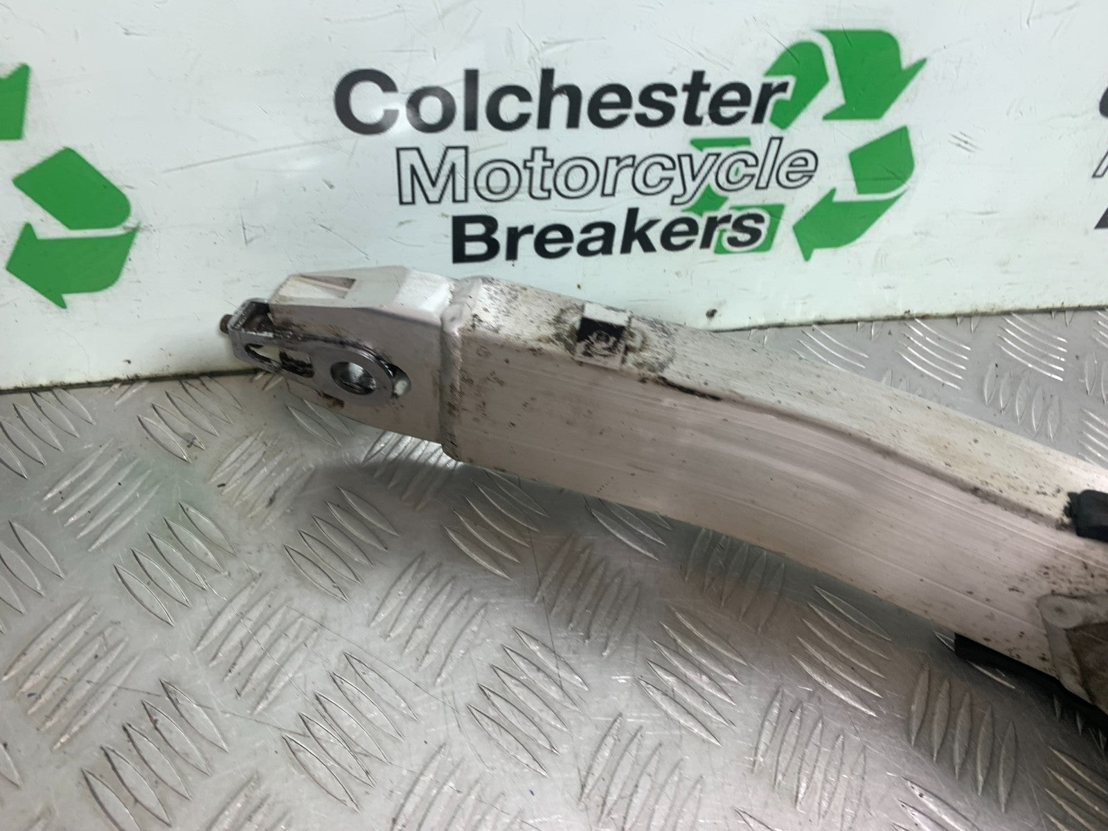 HONDA CBR600 CBR 600 FX FY SWINGARM  YEAR 1999-2000 (CMB1287)