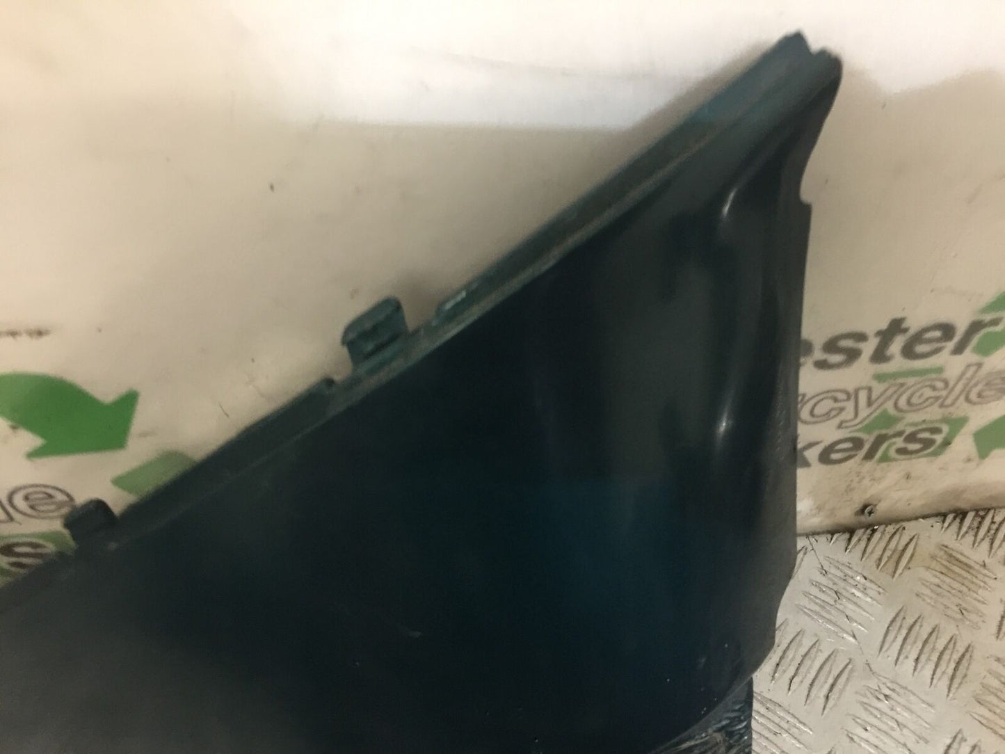 HONDA VT600 VT 600 SHADOW SEAT PANEL  YEAR 1992-1997 (STOCK 833)