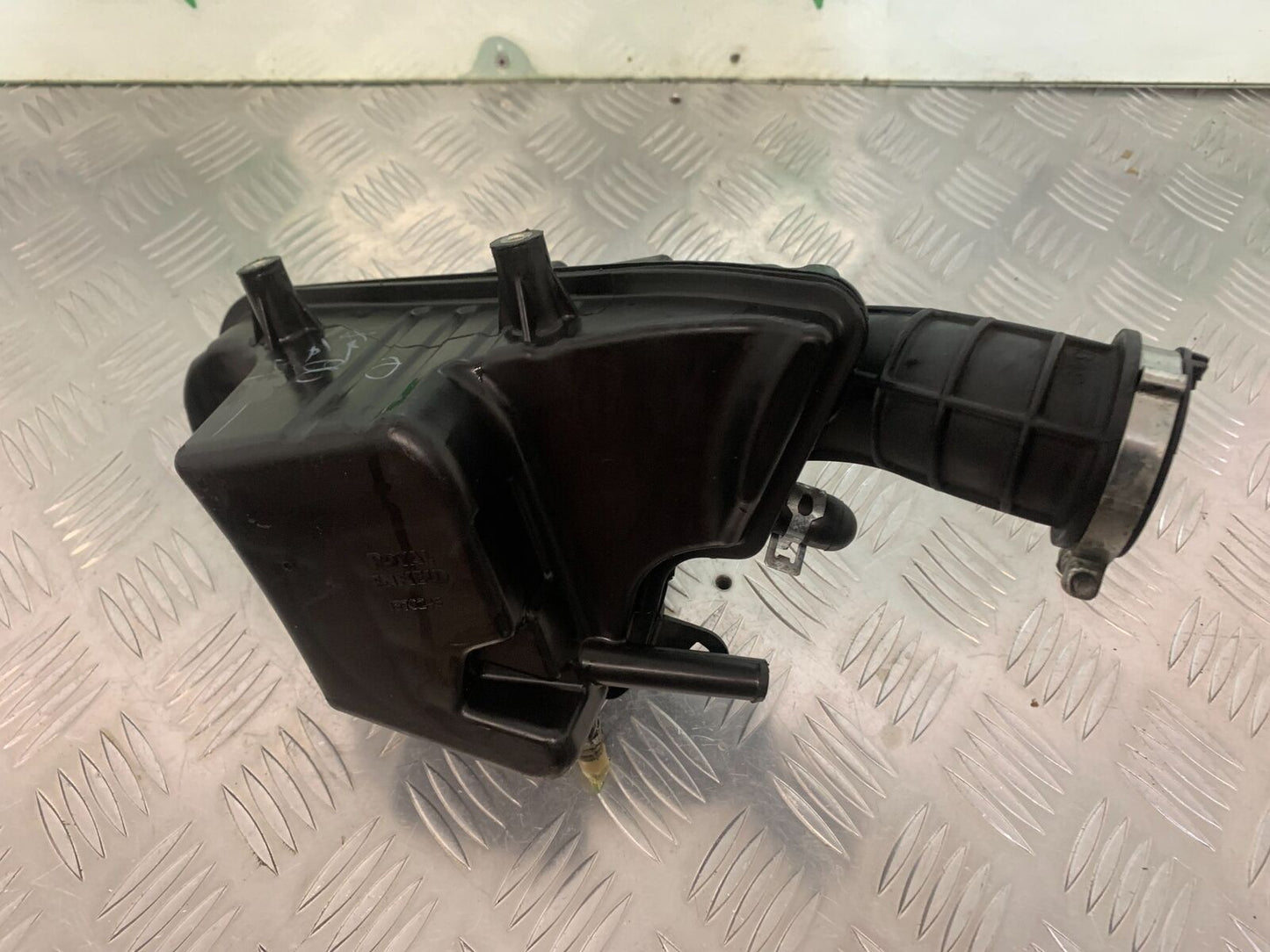 ROYAL ENFIELD 350 CLASSIC AIR BOX  YEAR 2022 (STOCK 967)