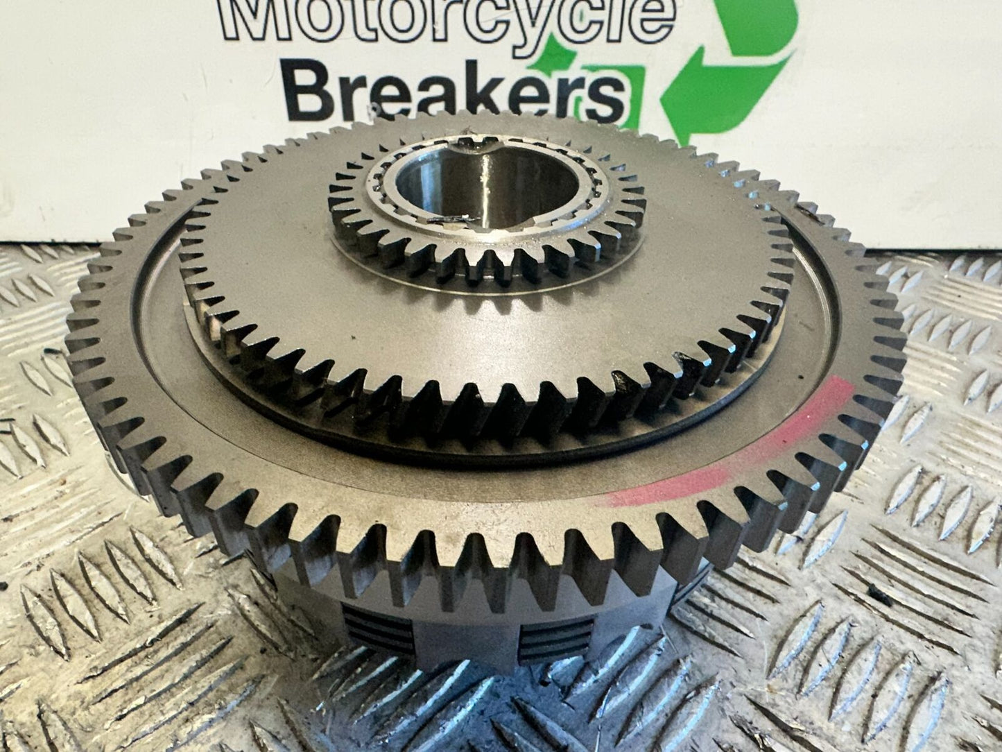 SUZUKI GSF650 GSF 650 COMPLETE CLUTCH  YEAR 2005-06 (CMB 1028)
