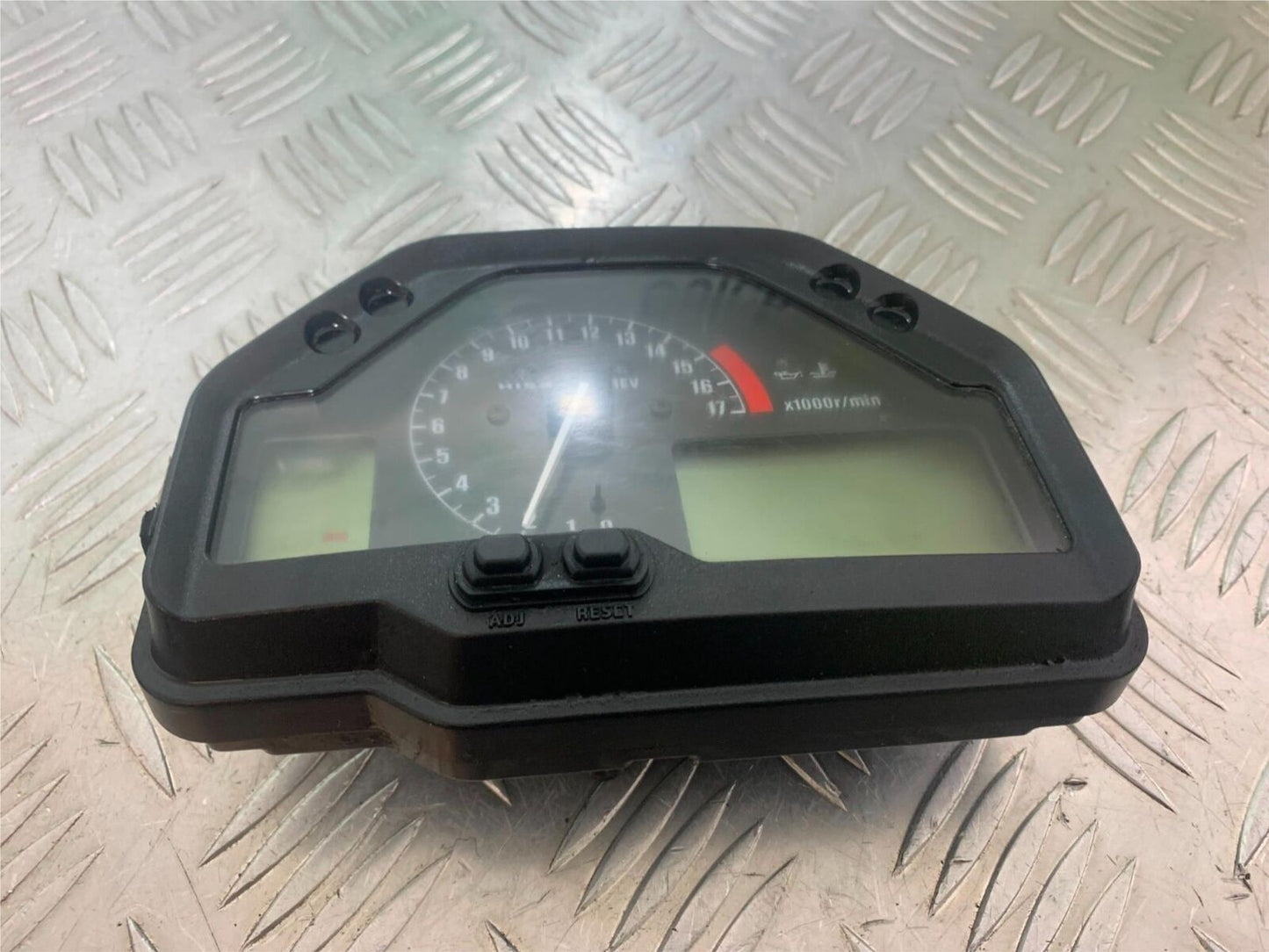HONDA CBR600 CBR 600 RR CLOCKS SPEEDO DASH YEAR 2003-2004 CMB1086)