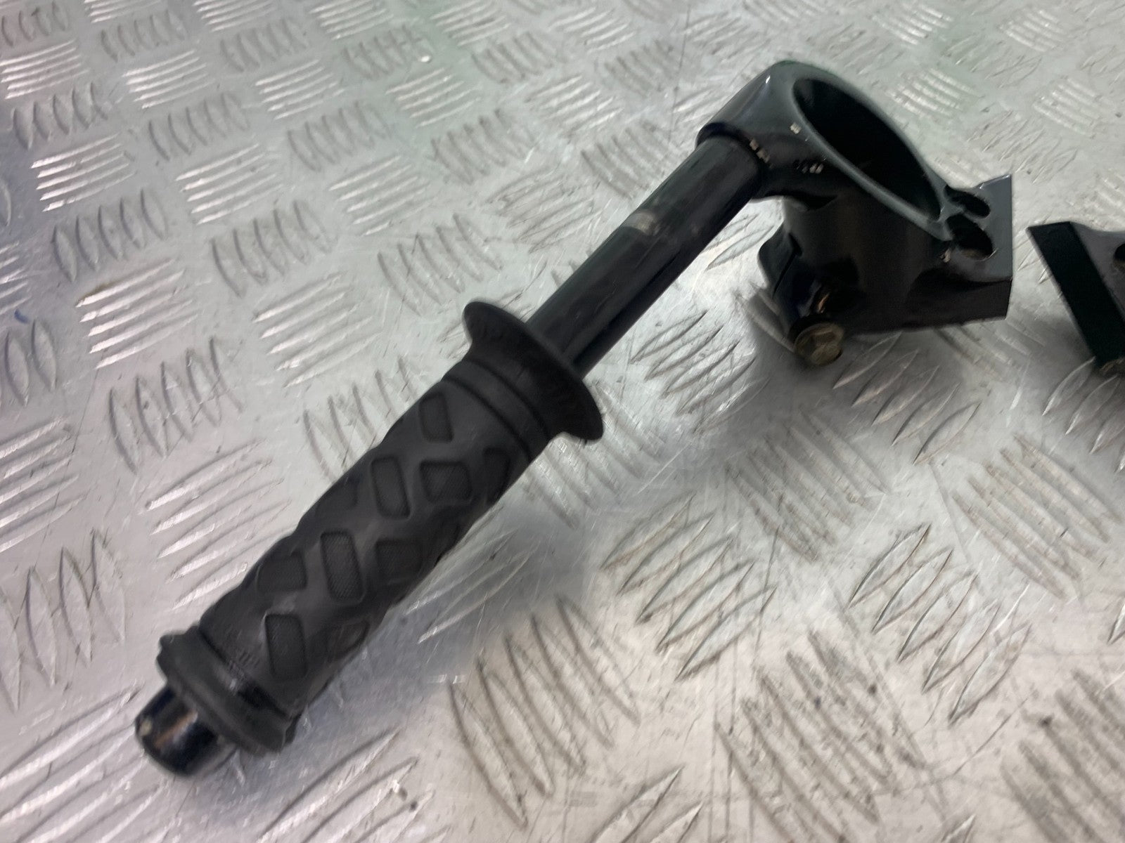 KAWASAKI ZZR1100 D AFTER MARKET HIGH HANDLEBARS  YEAR 1993-2001 (CMB1289)
