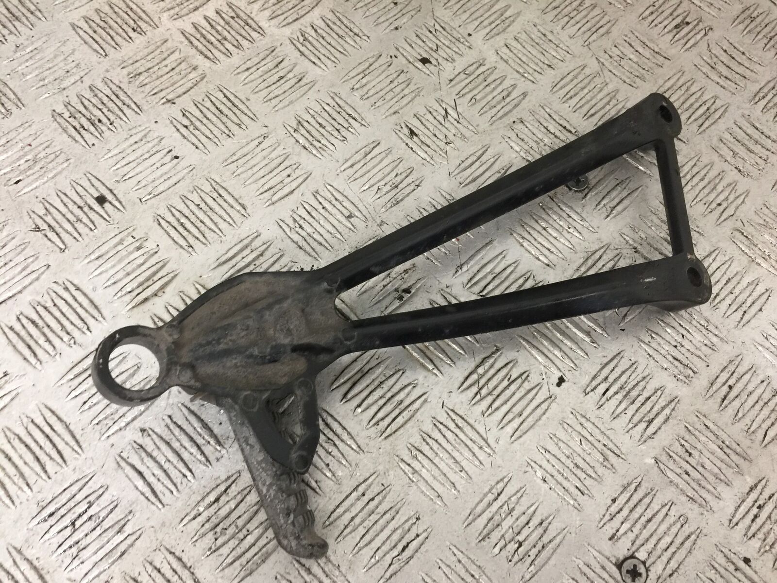 KAWASAKI ZX6R RIGHT REAR HANGER AND PEG  YEAR 2009-2012  (STOCK 897)
