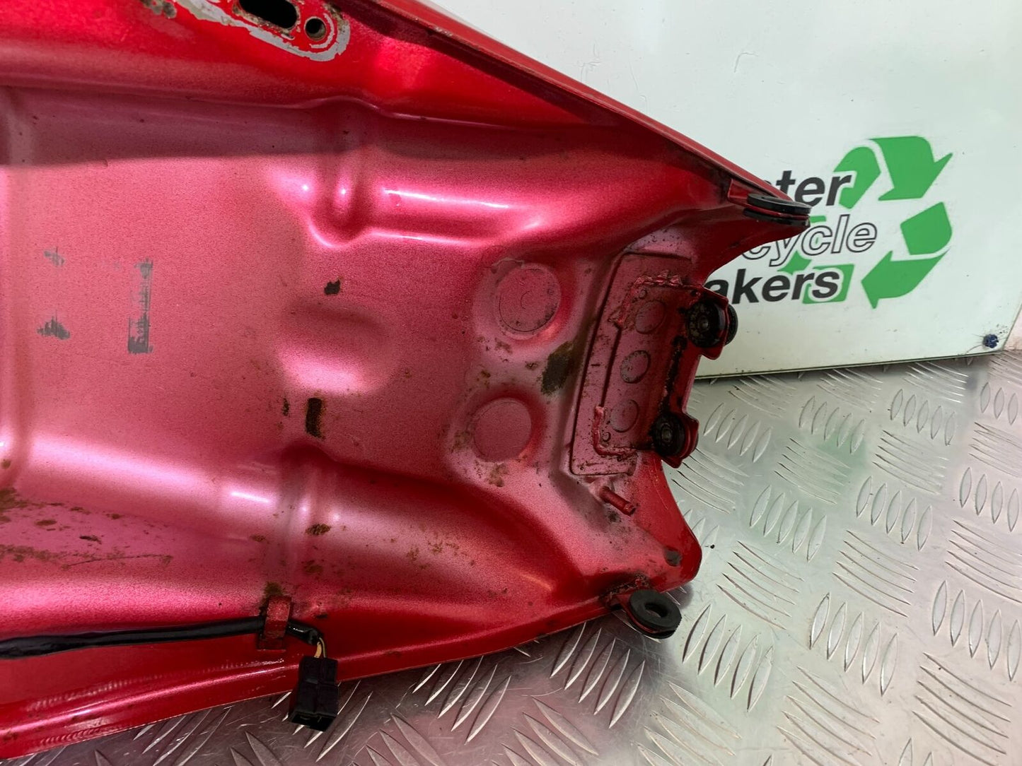 KAWASAKI ZR 750 ZEPHYR PETROL TANK YEAR 1991-95 (CMB1008)