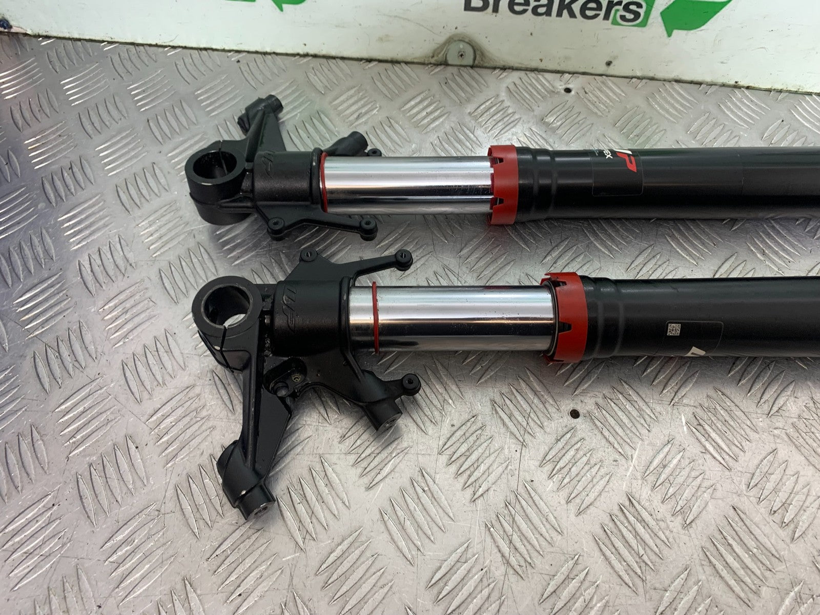 KTM 1290 SUPER DUKE R FORKS (SLIGHTLY BENT) YEAR 2020-2024 (CMB1272)