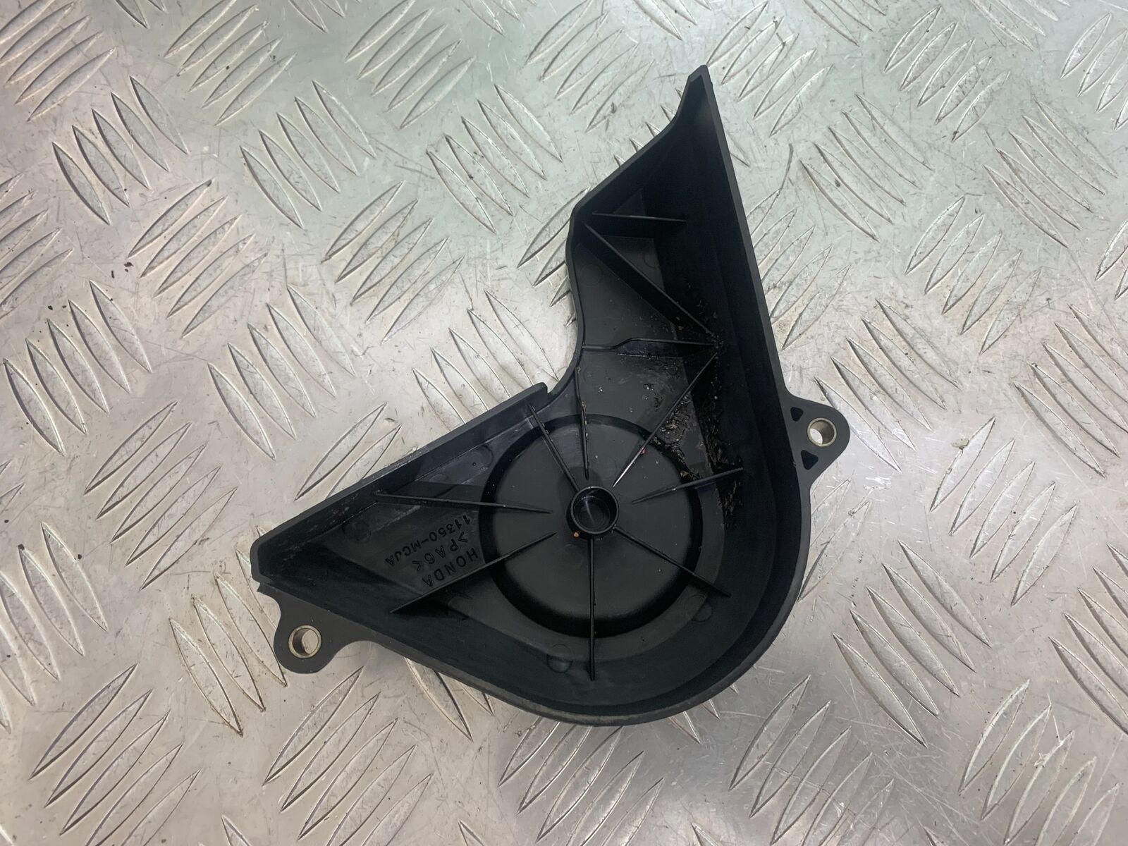 HONDA CBR 929 RRY FIREBLADE SPROCKET COVER YEAR 2000-01 (CMB1026)