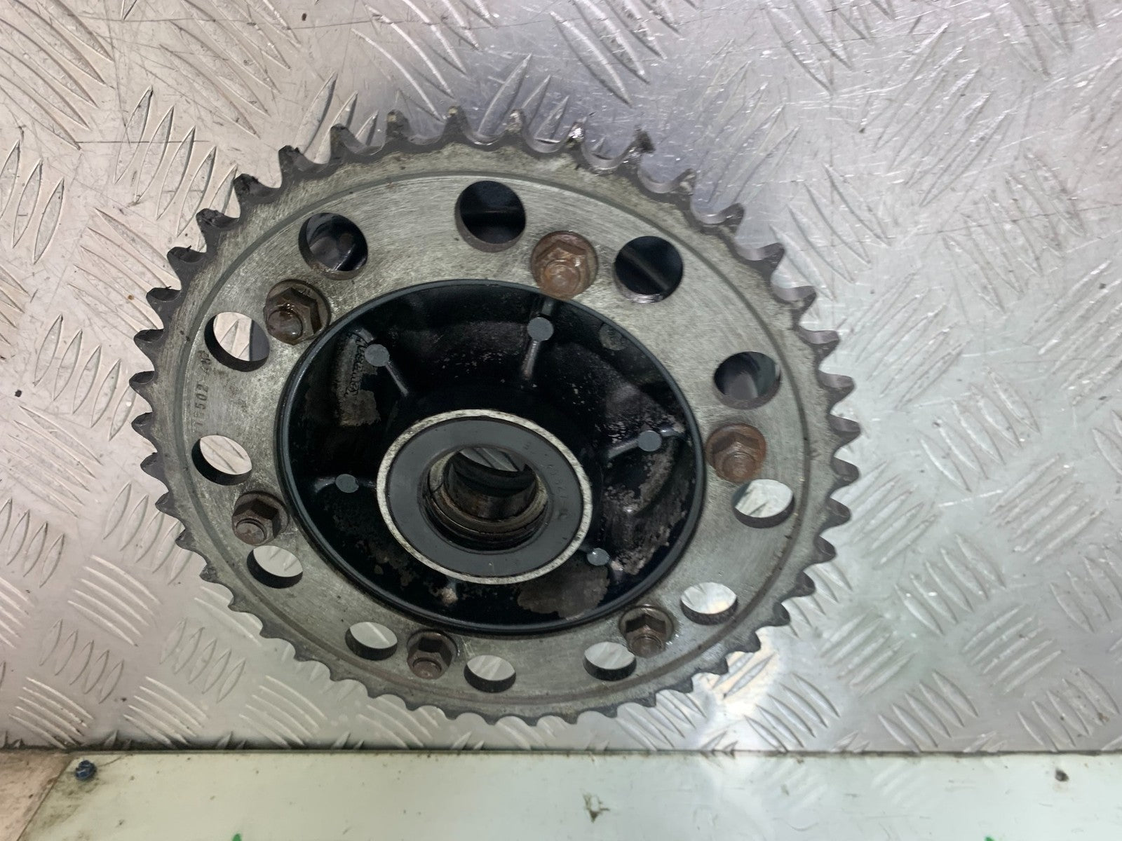KAWASAKI ZZR1100 D SPROCKET CARRIER YEAR 1993-2001 (CMB1289)
