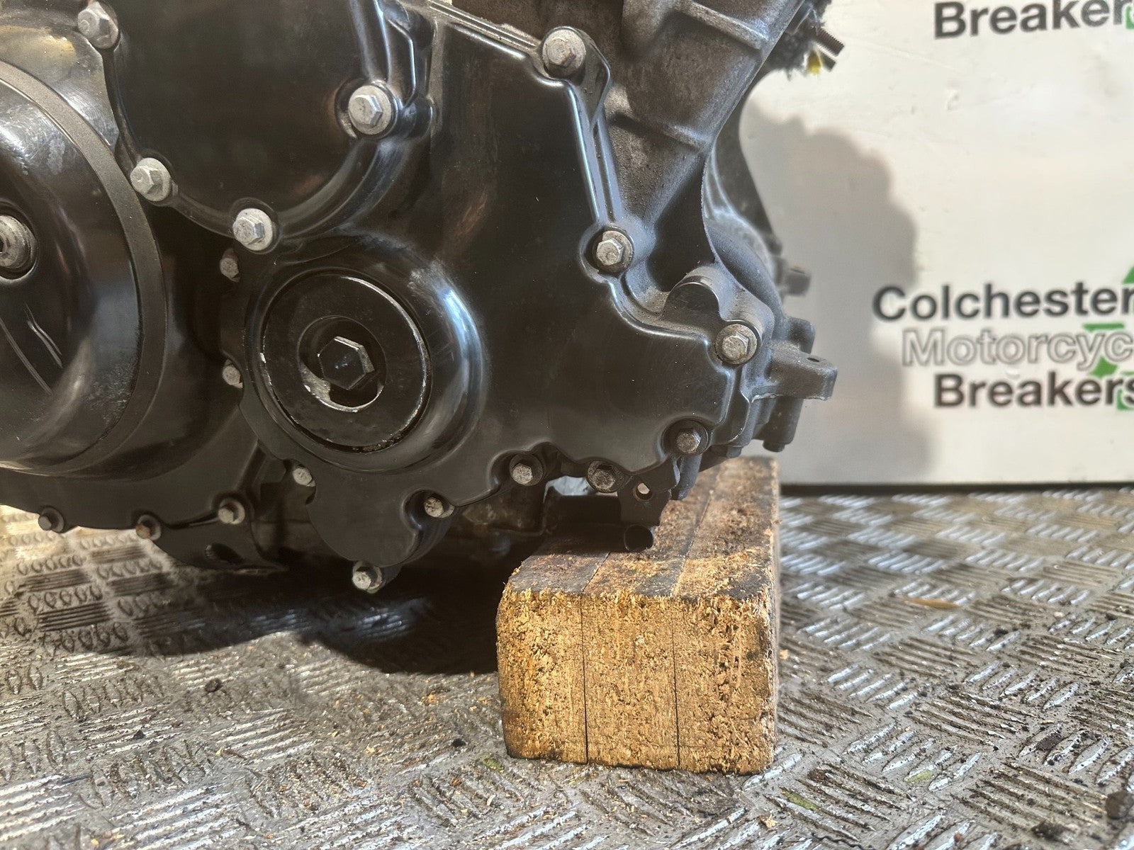 TRIUMPH 955i SPRINT ST ENGINE YEAR 1999-2004 (CMB1176)