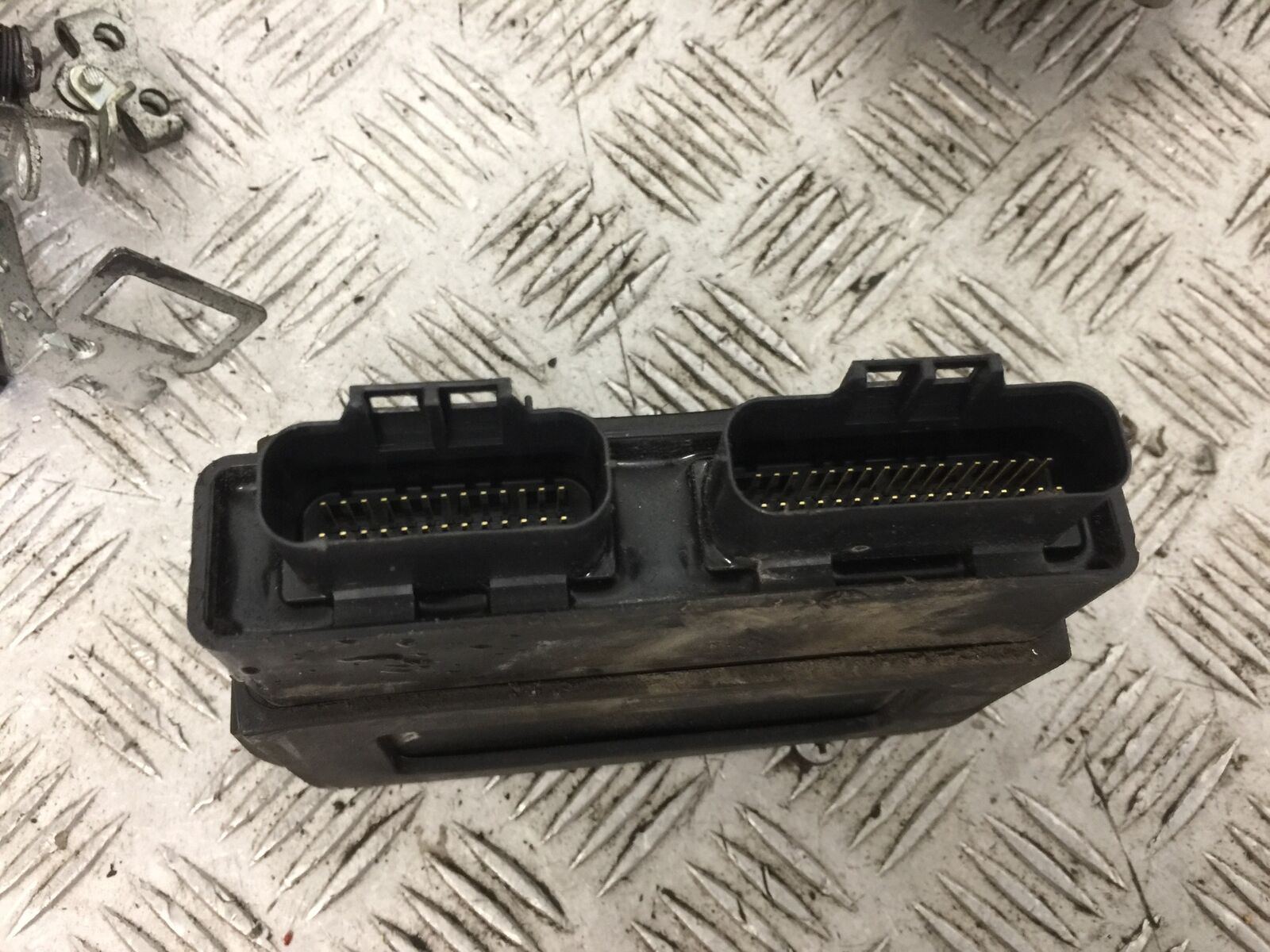 KAWASAKI ZZR1400 ZZR 1400 ECU LOCKS AND KEY  YEAR 2011 (STOCK 802)