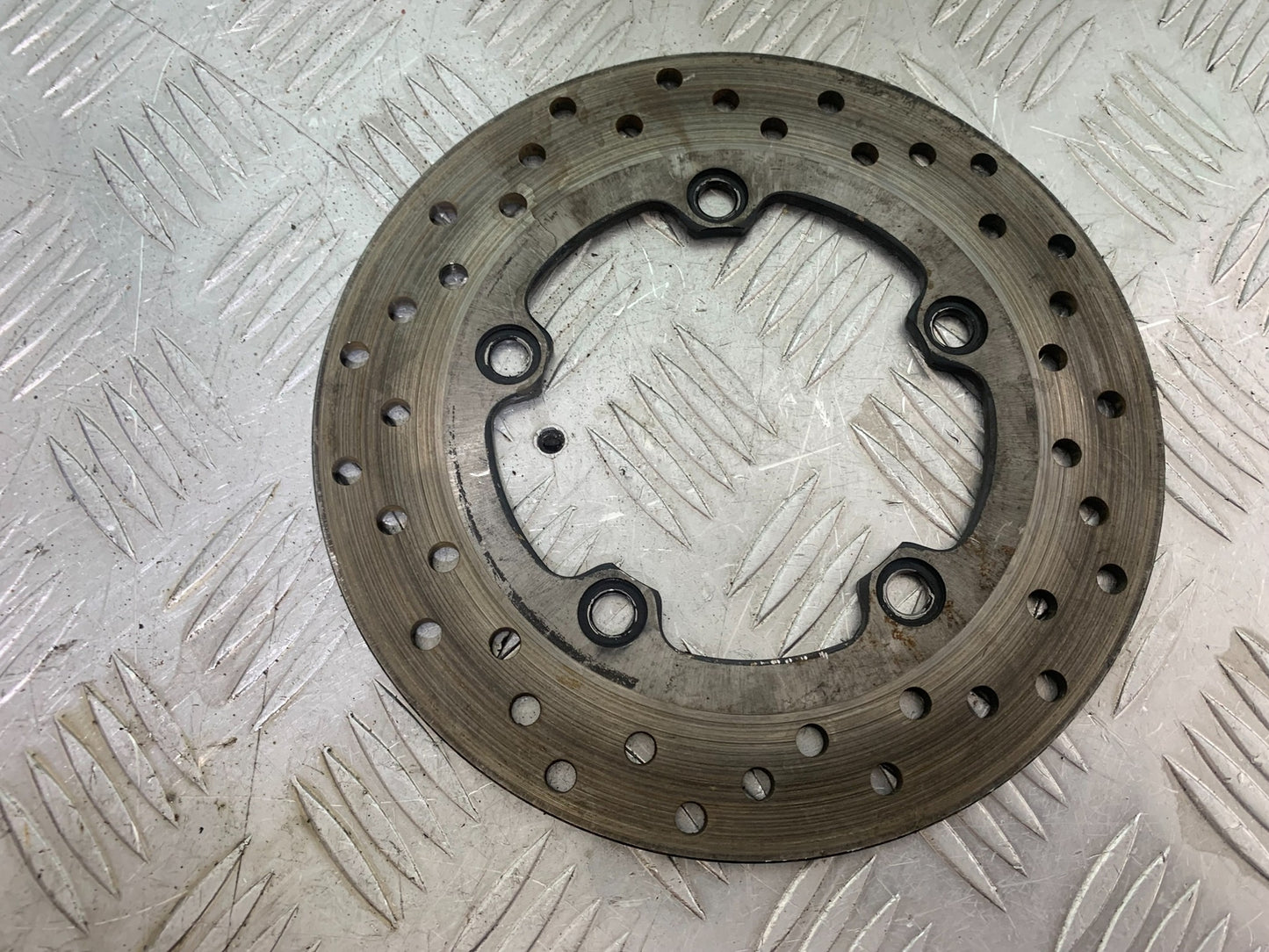 YAMAHA YZF R1 REAR BRAKE DISC YEAR 2004-2006 (CMB1155)