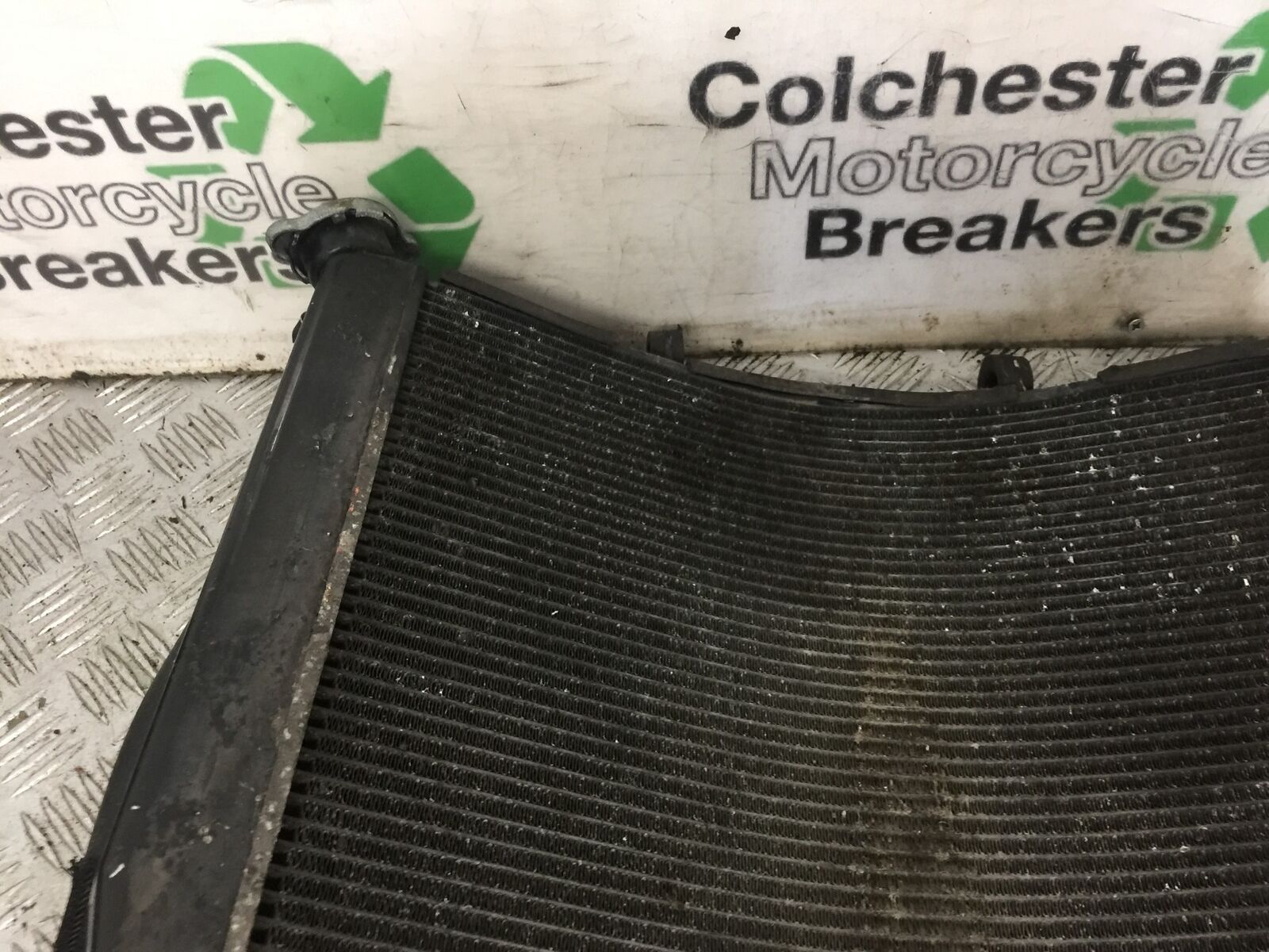 KAWASAKI ZZR1400 ZZR 1400 RADIATOR   YEAR 2007-11(STOCK 893)