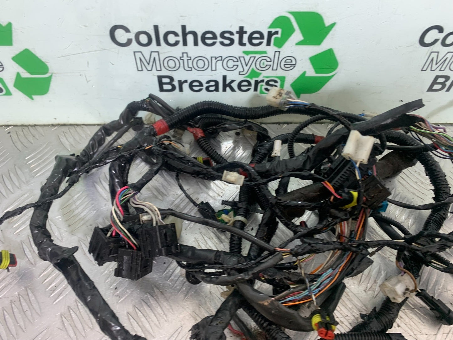 PIAGGIO VESPA GTS 125 WIRING LOOM  YEAR 2009-2014  (CMB1261)