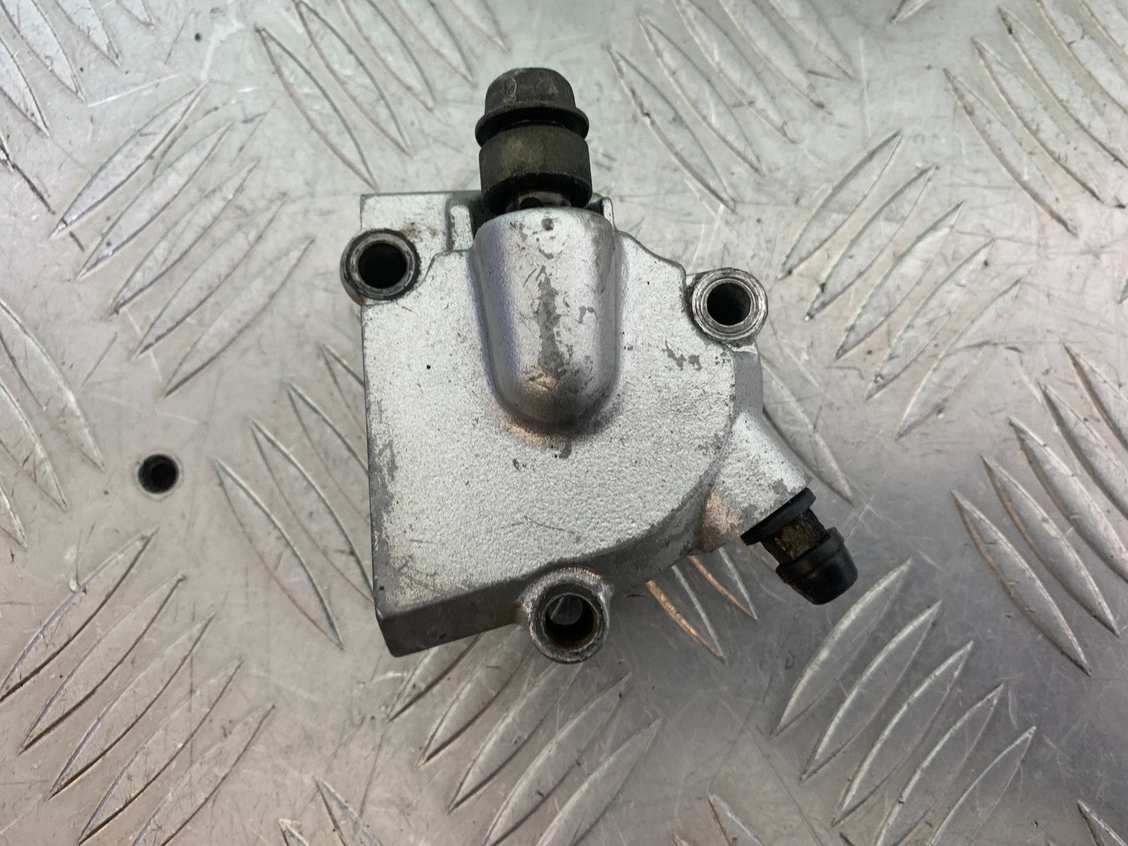 YAMAHA XJR1300 XJR 1300 CLUTCH SLAVE CYLINDER  YEAR  1999-2003 (CMB1119)
