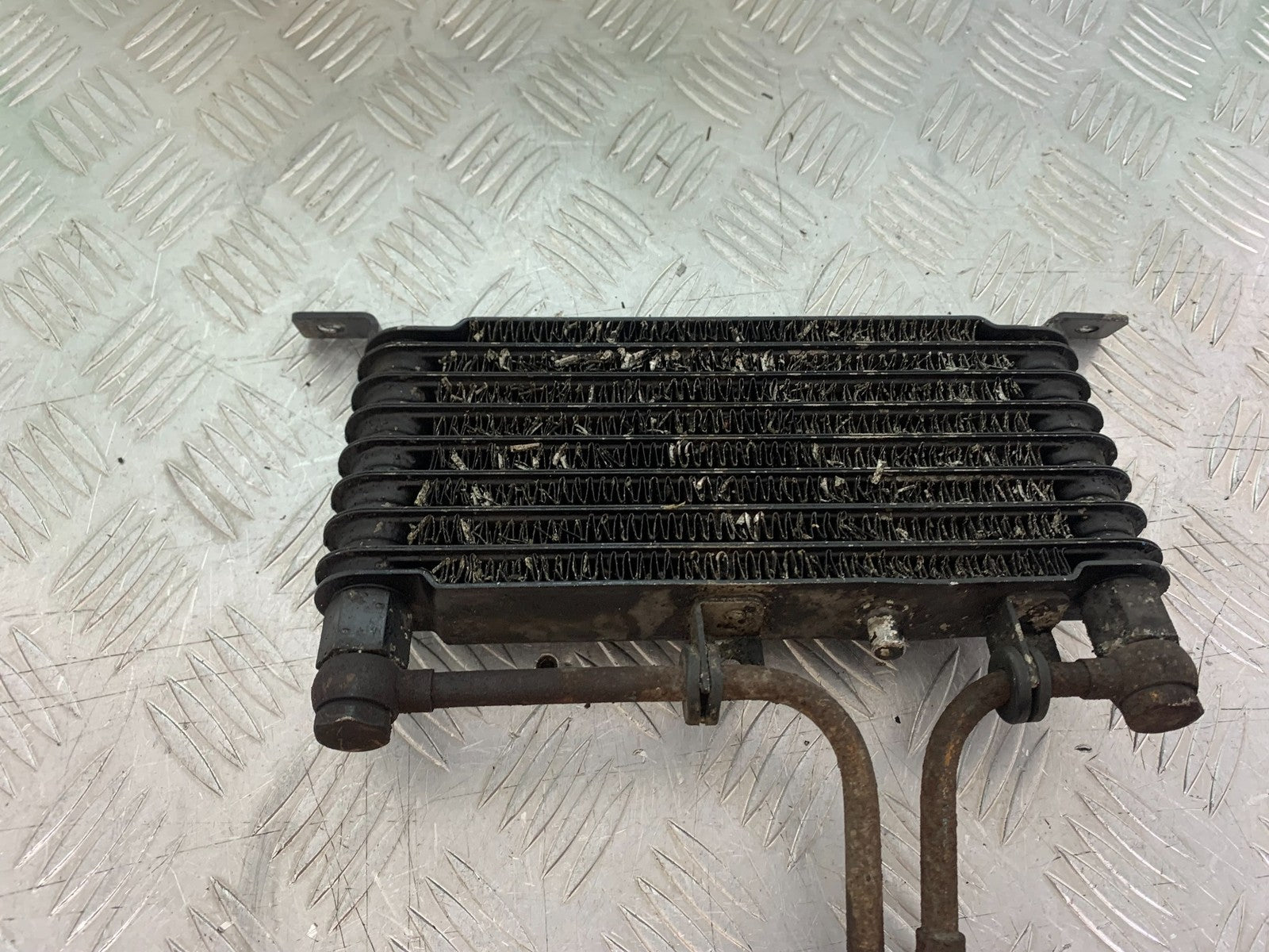 TRIUMPH 955i SPRINT ST OIL COOLER AND LINES  YEAR 1999-04 (CMB1230)