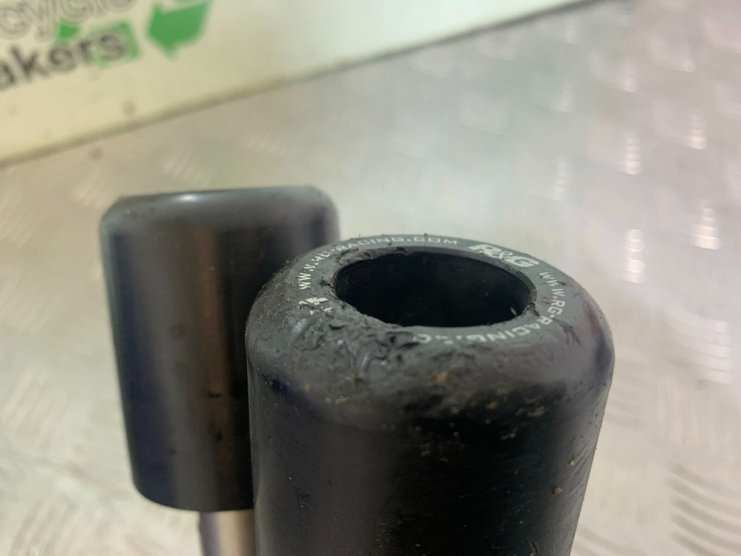 TRIUMPH 955i SPRINT ST CRASH BOBBINGS   YEAR 1999-2004 (CMB1124)