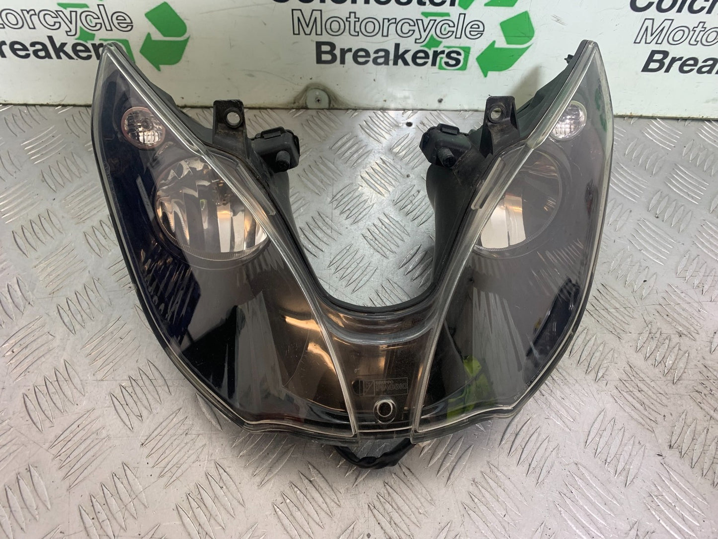 PIAGGIO MP3 250 ie HEADLIGHT  YEAR 2007 (CMB1307)