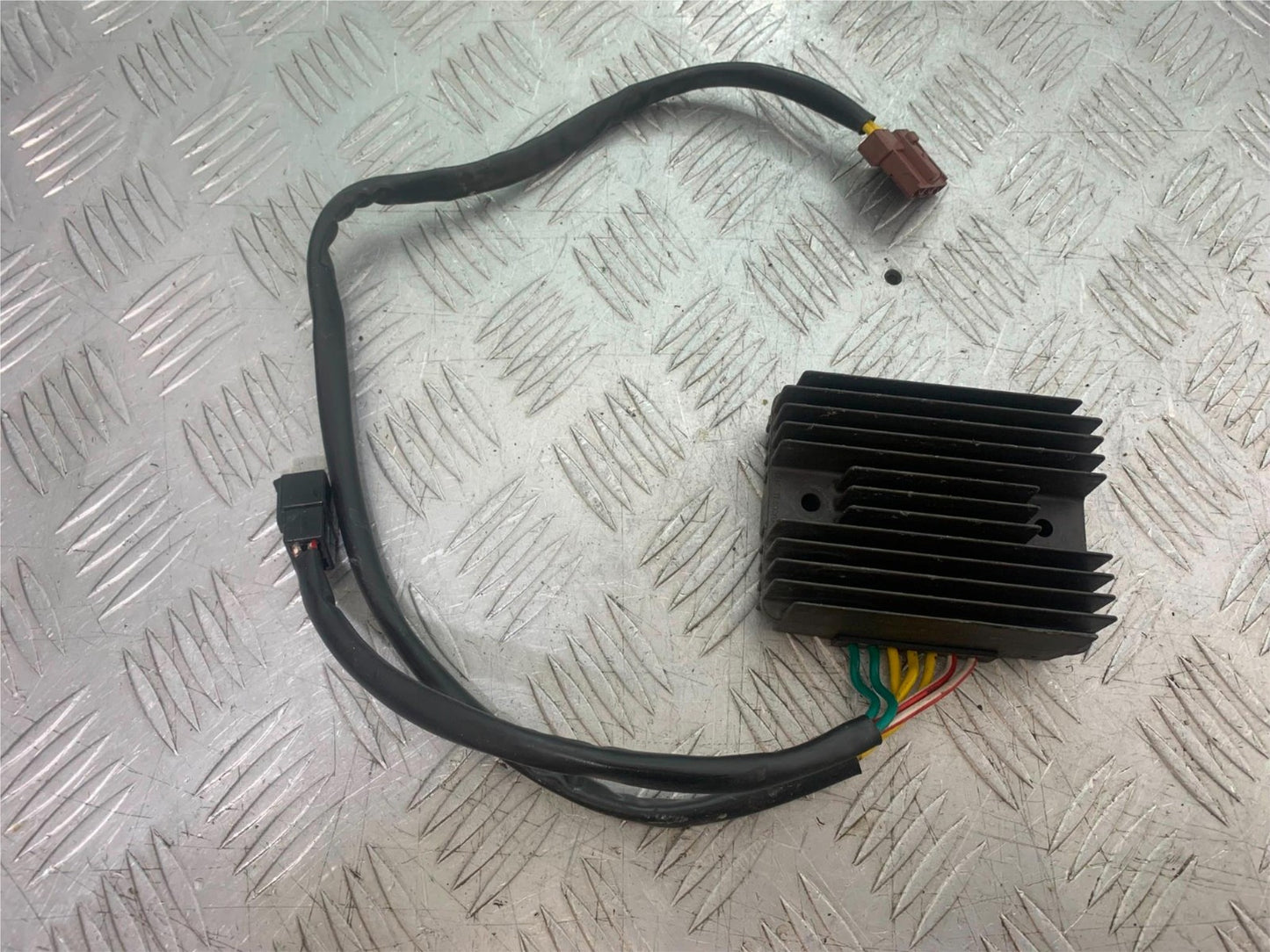 PIAGGIO MP3 250 ie REGULATOR  YEAR 2007 (CMB1307)