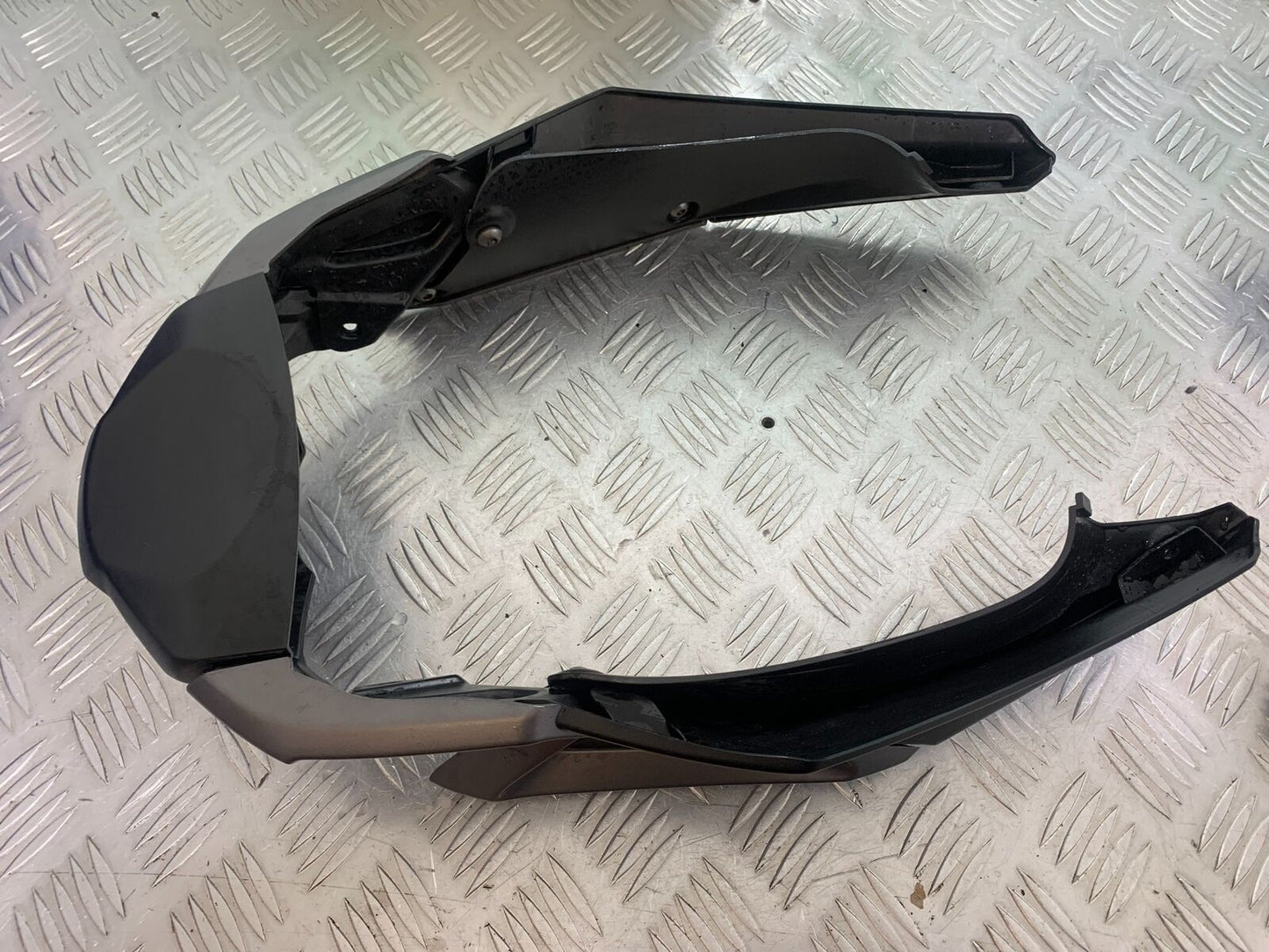 TRIUMPH TIGER 800 FRONT MUDGUARD YEAR 2011-2014 (CMB1113)