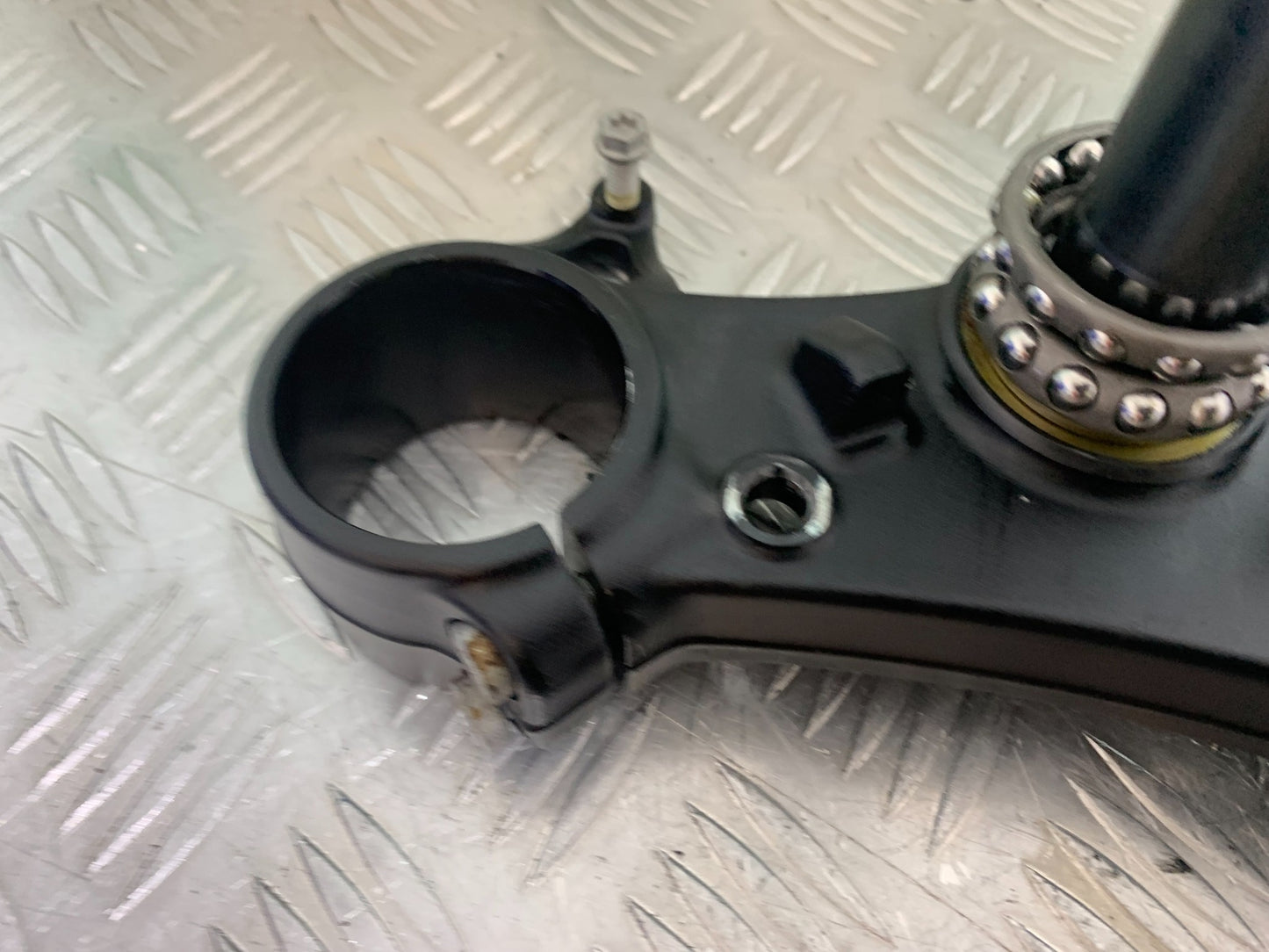 KTM 790 DUKE BOTTOM YOKE  YEAR 2018-2021  (CMB11150)