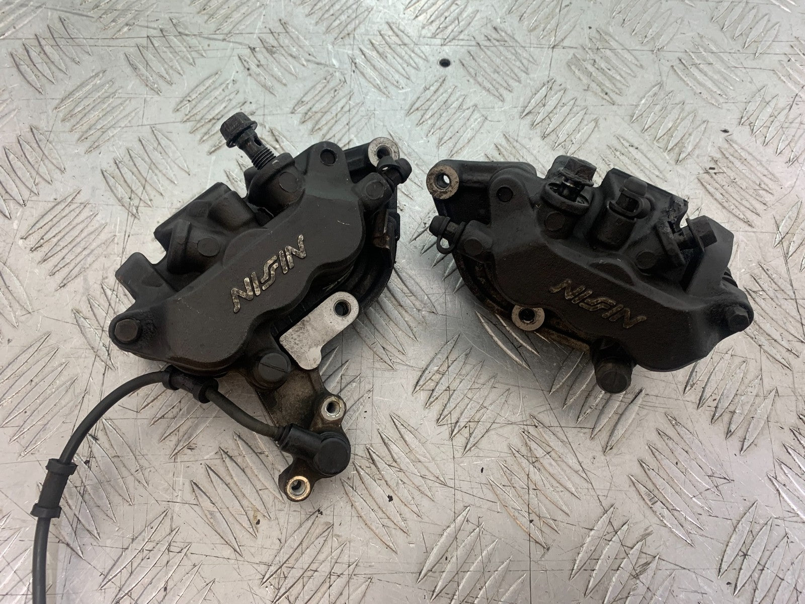 HONDA NT 700 V DEAUVILLE FRONT BRAKE CALIPERS   YEAR 2006-2011 (CMB1211)