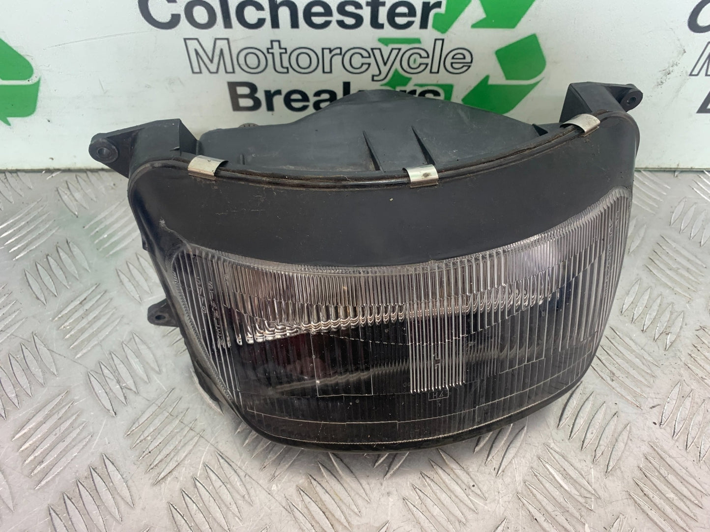 KAWASAKI ZZR1100 D HEADLIGHT   YEAR 1993-2001 (CMB1164)