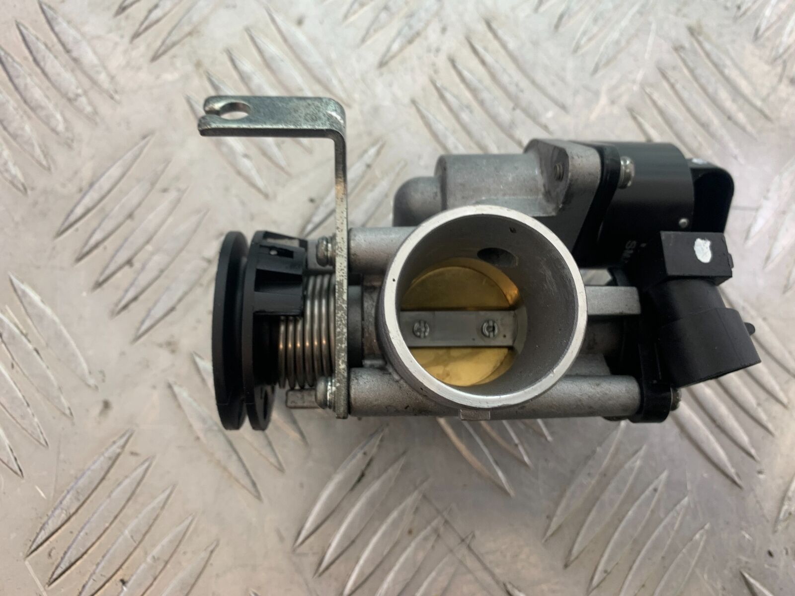 BENELLI TORNADO TNT 125 THROTTLE BODY  YEAR 2024 (CMB1090)