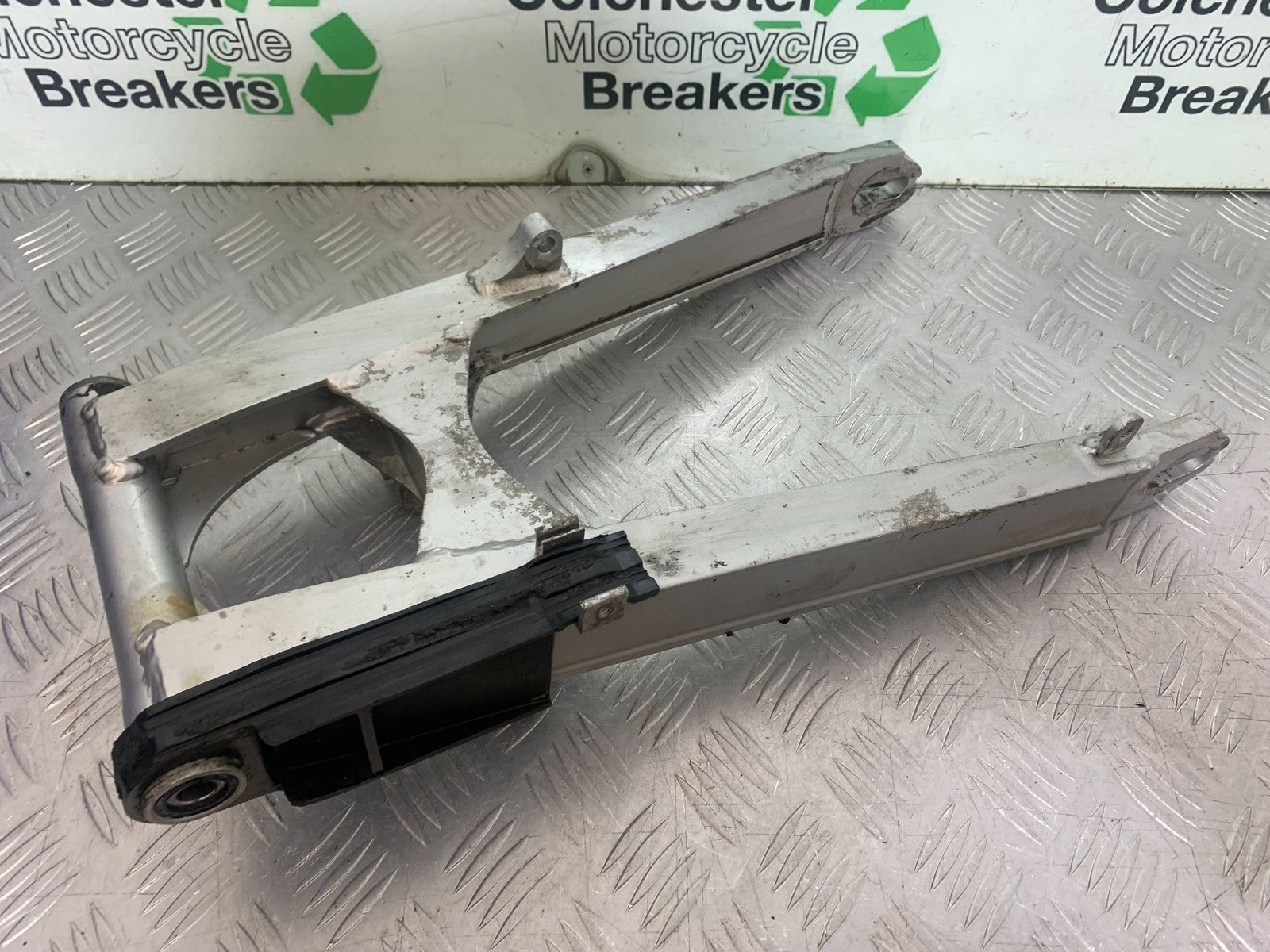 KAWASAKI GPZ600 GPZ 600 SWINGARM YEAR 1988-90 (CMB1258)
