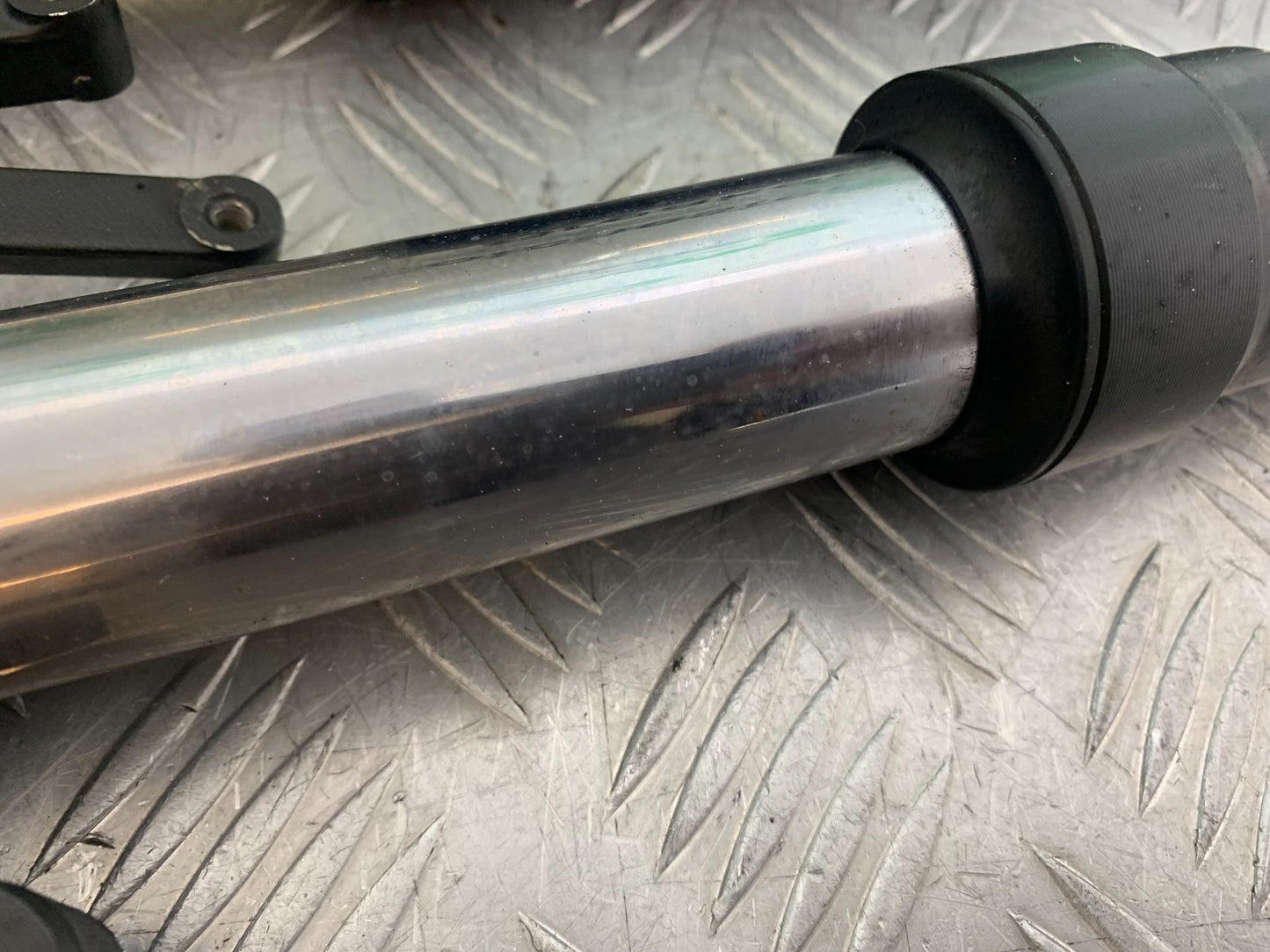 KAWASAKI 650 VERSYS FORKS (BENT SOLD AS PARTS) YEAR 2015-2018 (CMB1288)