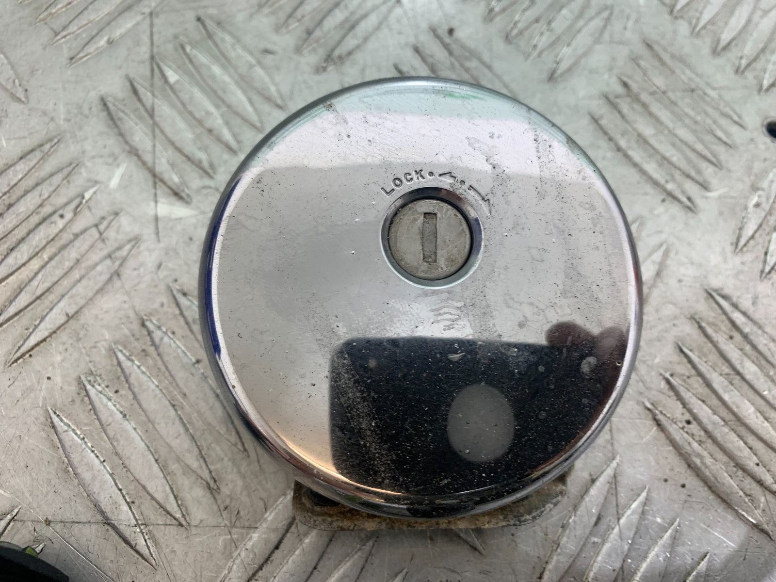 KAWASAKI VN1500 CLASSIC LOCKS AND KEY  YEAR 1999 -2006 (CMB1166)