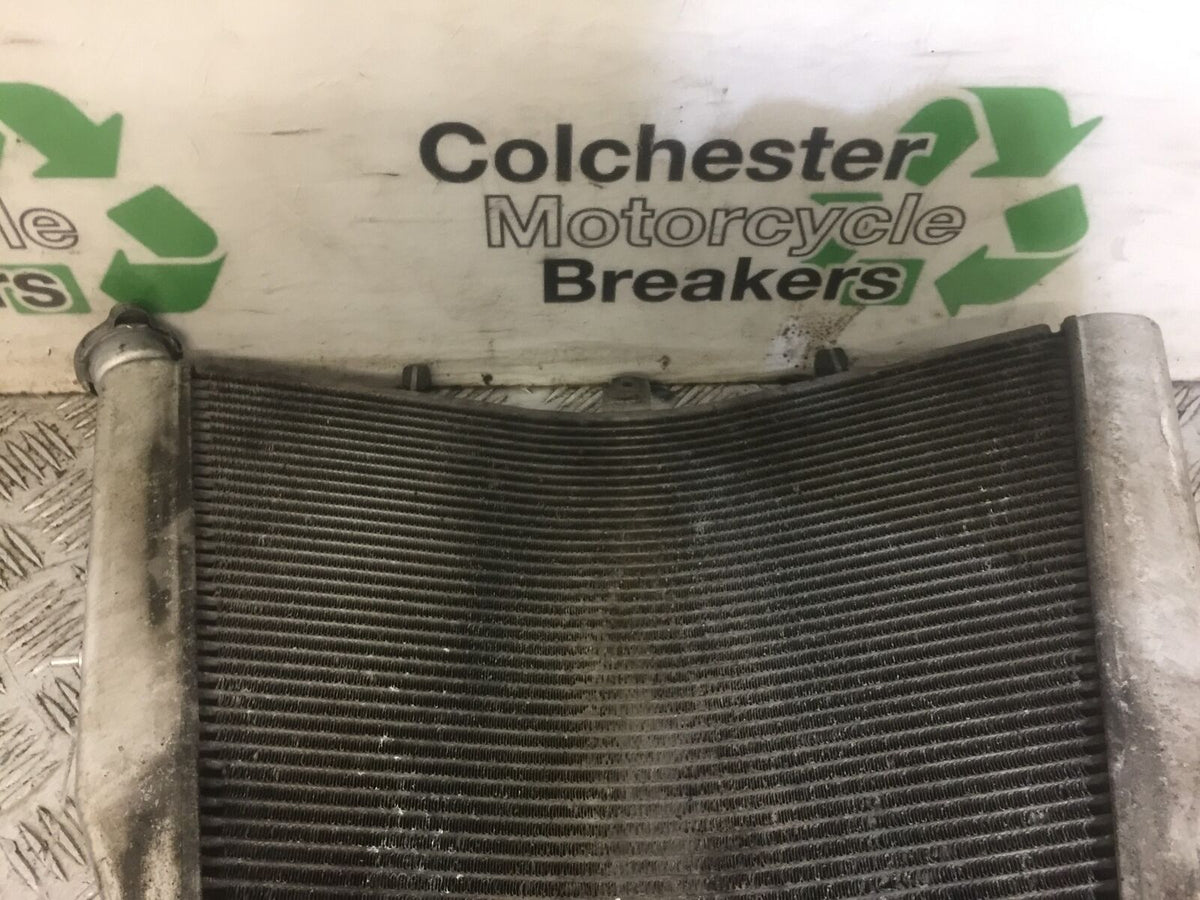 SUZUKI GSXR1000 GSXR 1000 L3 RADIATOR   YEAR 2013 (STOCK 671)