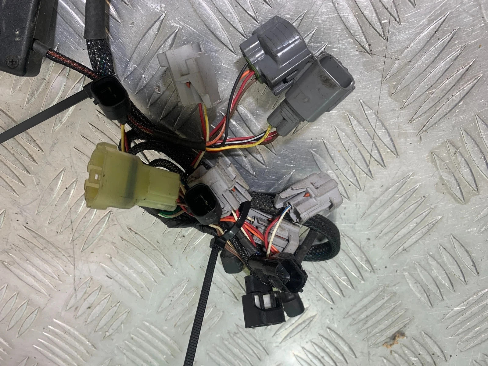 KAWASAKI ZX10R ZX 10R POWER COMMANDER V YEAR 2011-2015 (CMB1154)
