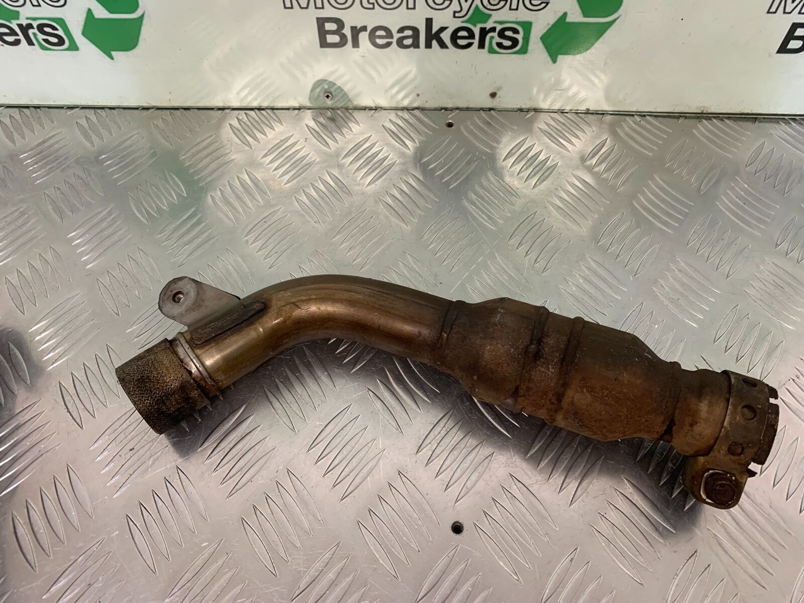 YAMAHA FZ6 FAZER EXHAUST LINK PIPE  YEAR 2004-2007  (STOCK 955)