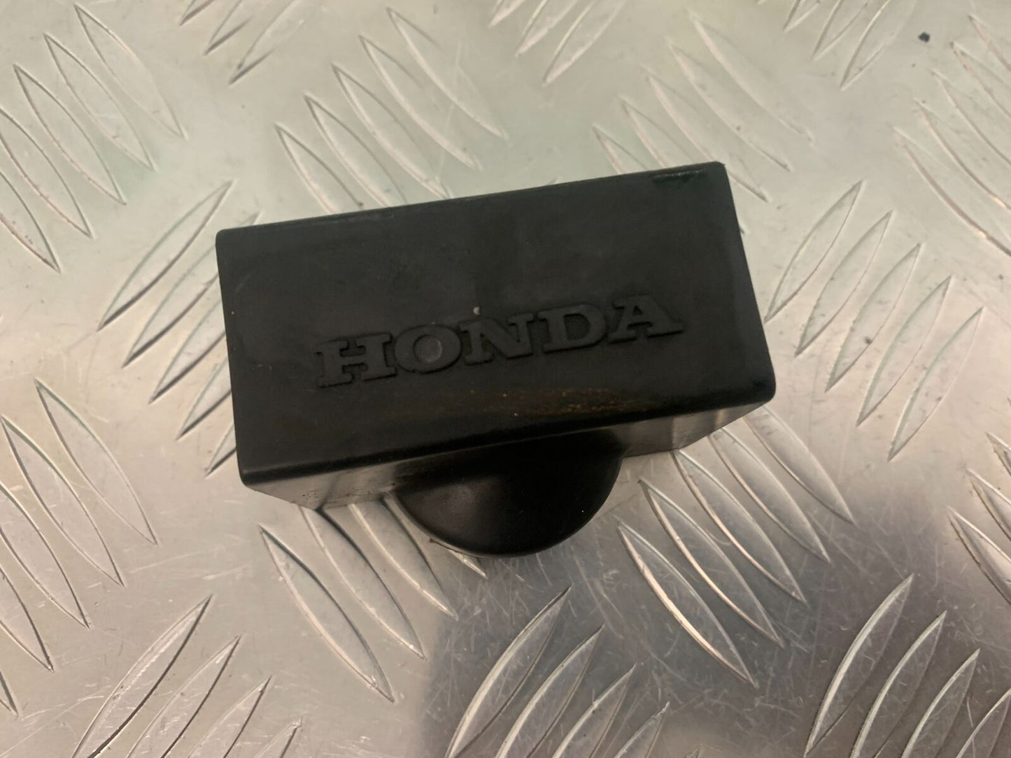 HONDA CB350 S CB 350 S HANDLEBAR COVER  YEAR 1986-1990 (STOCK 948)